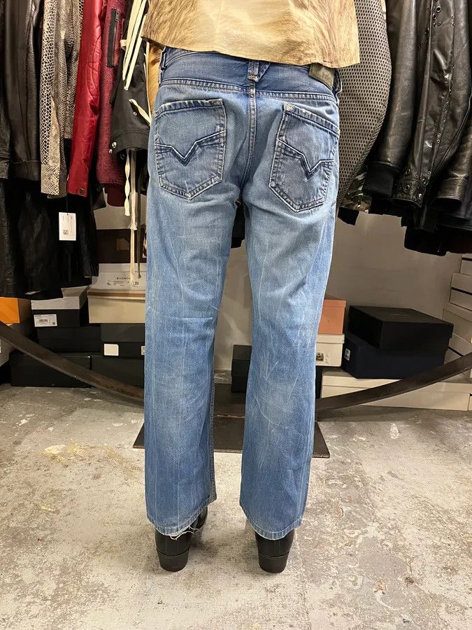 Diesel 2000s Diesel Blue Faded Denim Jeans Size US 30 / EU 46 - 4 Thumbnail