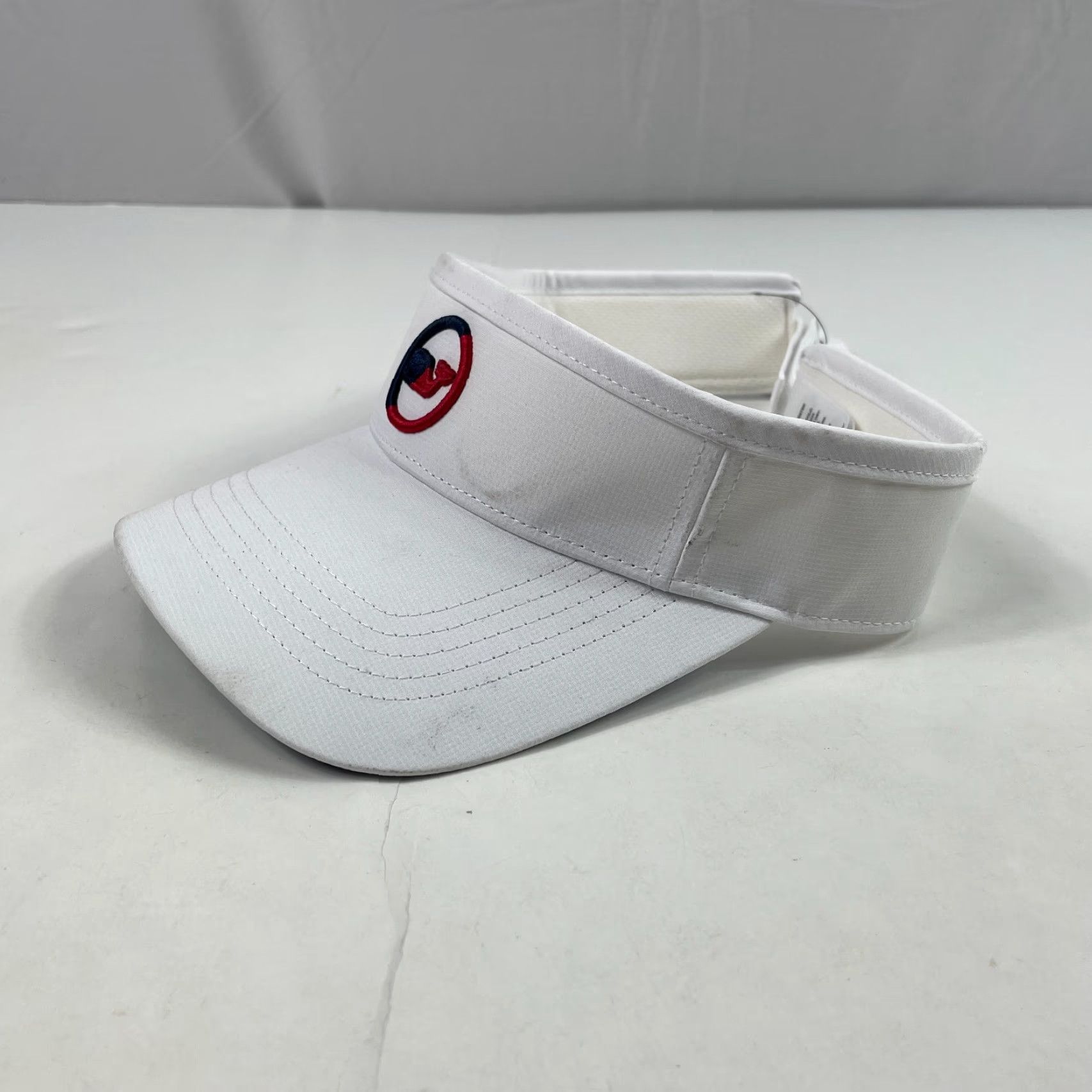 Vineyard Vines Vineyard Vines Hat Cap Visor Strap Back White USA Patriotic Tennis Golf Golfing Unisex Adults One Size White Visor Casual Outdoor Adjustable Size ONE SIZE - 4 Thumbnail