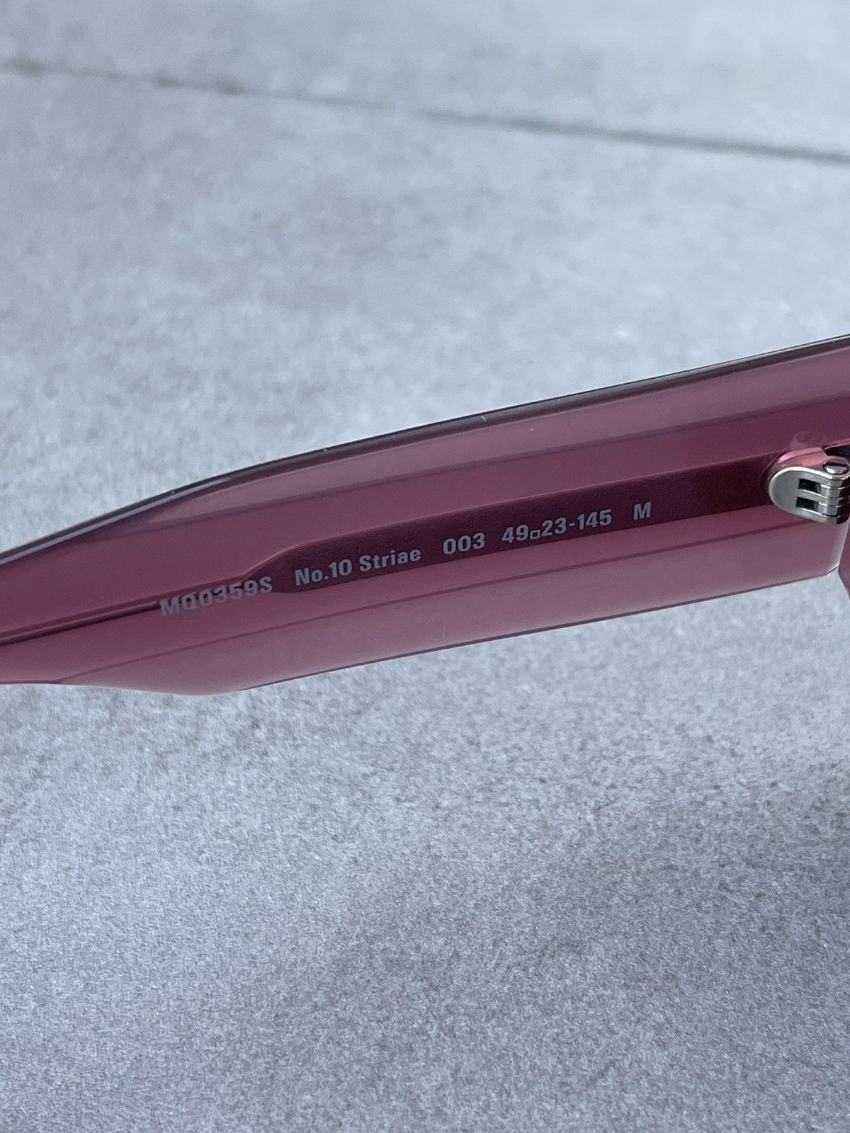 Alexander McQueen !DS! Alexander Mcqueen MQ0359S Tiny Violet Square Sunglasses Size ONE SIZE - 17 Thumbnail