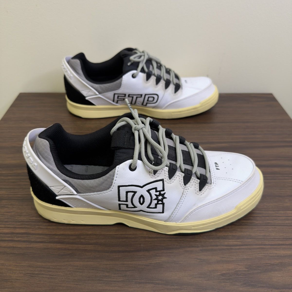 DC × Fuck The Population FTP x DC SYNTAX 10.5 Size US 10.5 / EU 43-44 - 2 Thumbnail