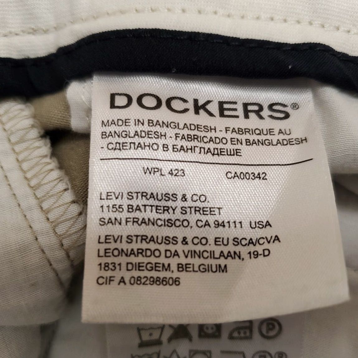 Dockers Dockers Pants Mens 36x32 Beige Khaki Chino Flat Front Classic Fit Casual Twill Pants Men Beige Chino Flat Front Classic Casual Dockers Mens 36x32 Size US 36 / EU 52 - 5 Thumbnail