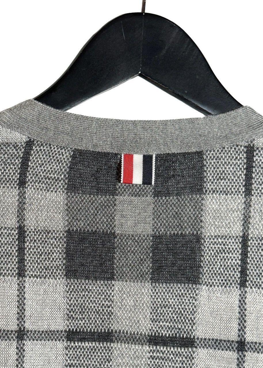 Thom Browne Thom Browne Grey Cashmere Tartan Check Cardigan Sweater Size US XL / EU 56 / 4 - 6 Thumbnail