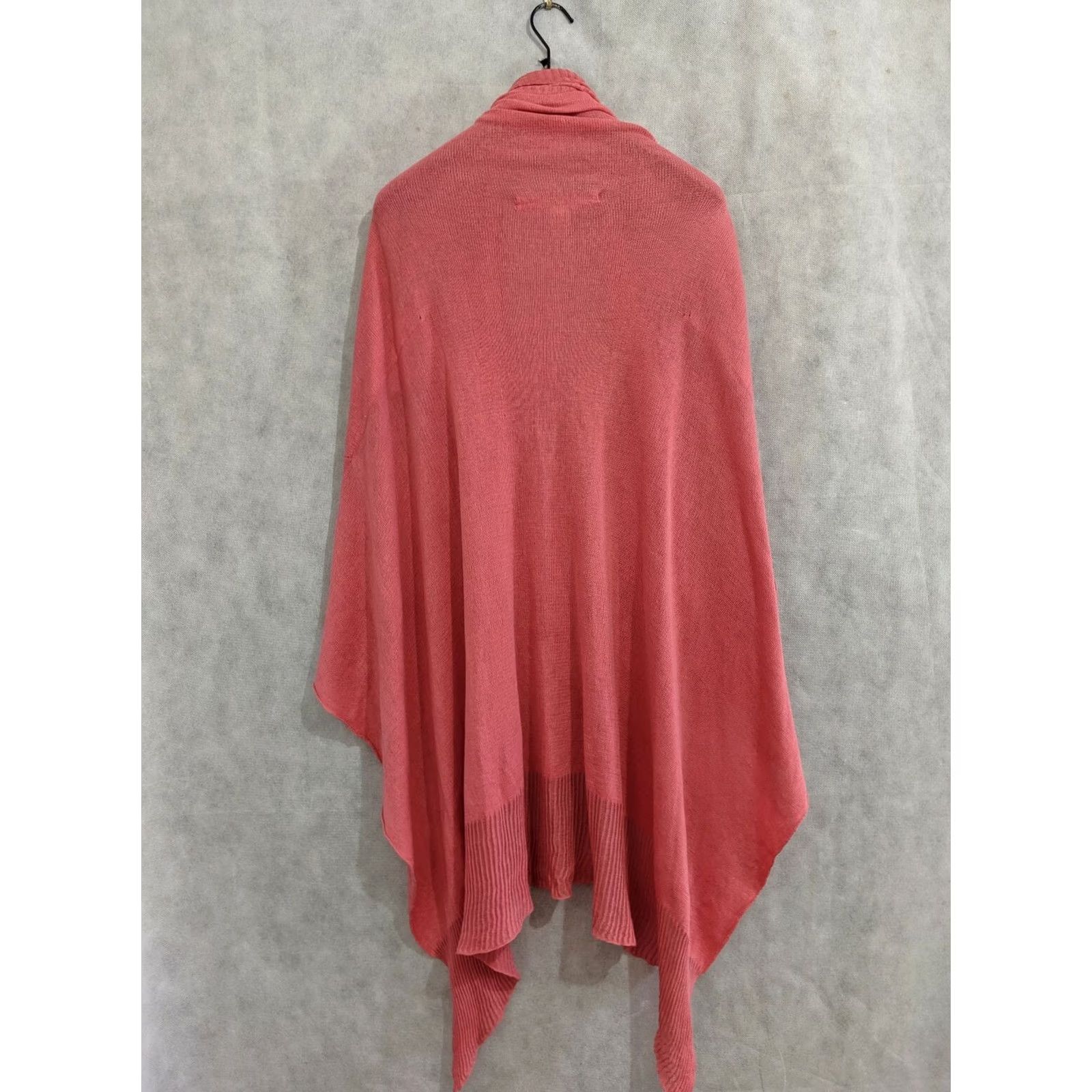 Rick Owens VINTAGE Rick Owens SS05 Scorpion Runway Poncho Cape Sweater Women 42 Red Italy Size M / US 6-8 / IT 42-44 - 3 Thumbnail