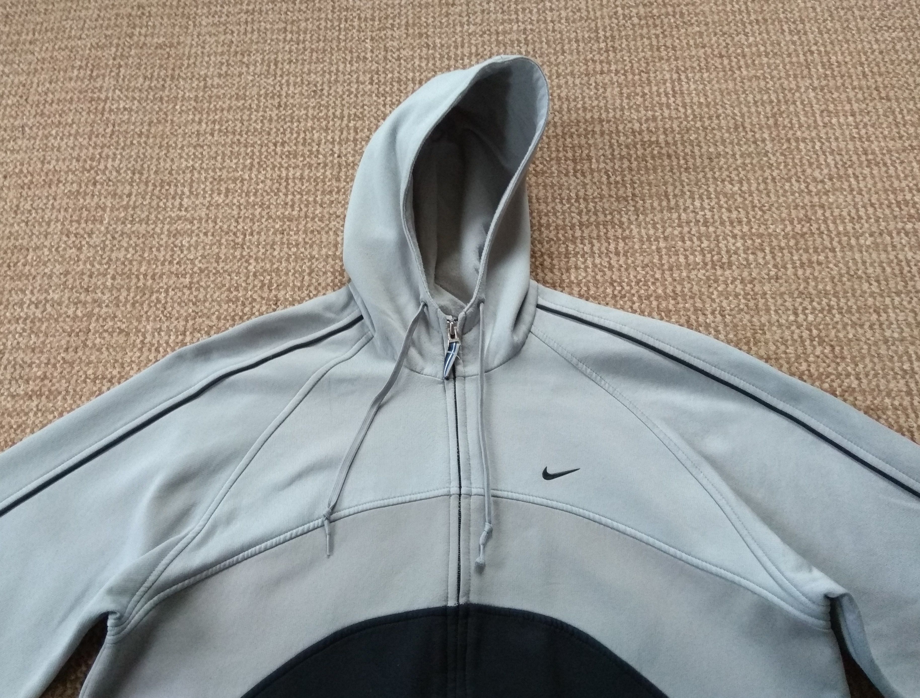 Nike Vintage y2k Nike AirMax Full Zip Hoodie Swoosh Size US L / EU 52-54 / 3 - 2 Thumbnail