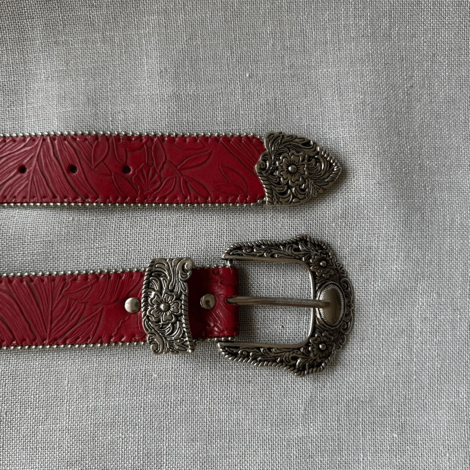 Other Red floral engraved western Size ONE SIZE - 7 Thumbnail