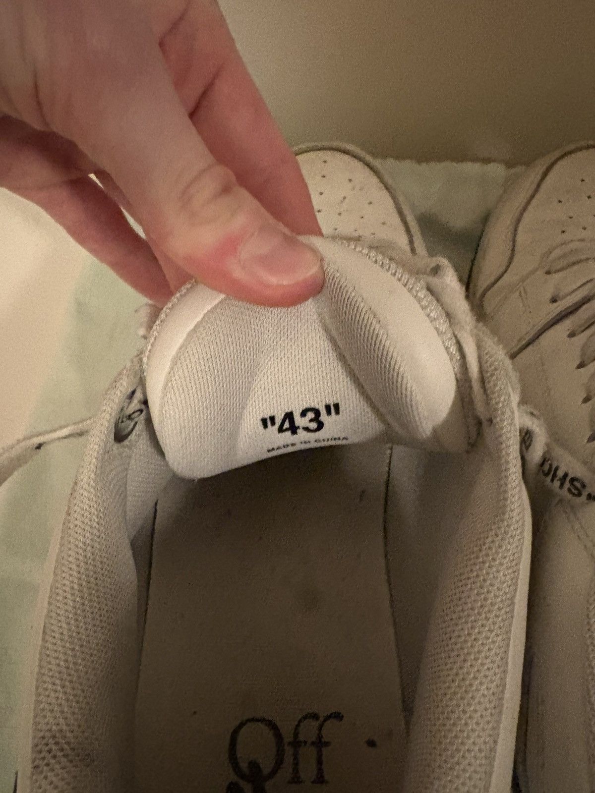 Off-White Off white Size US 9.5 / EU 42-43 - 3 Thumbnail
