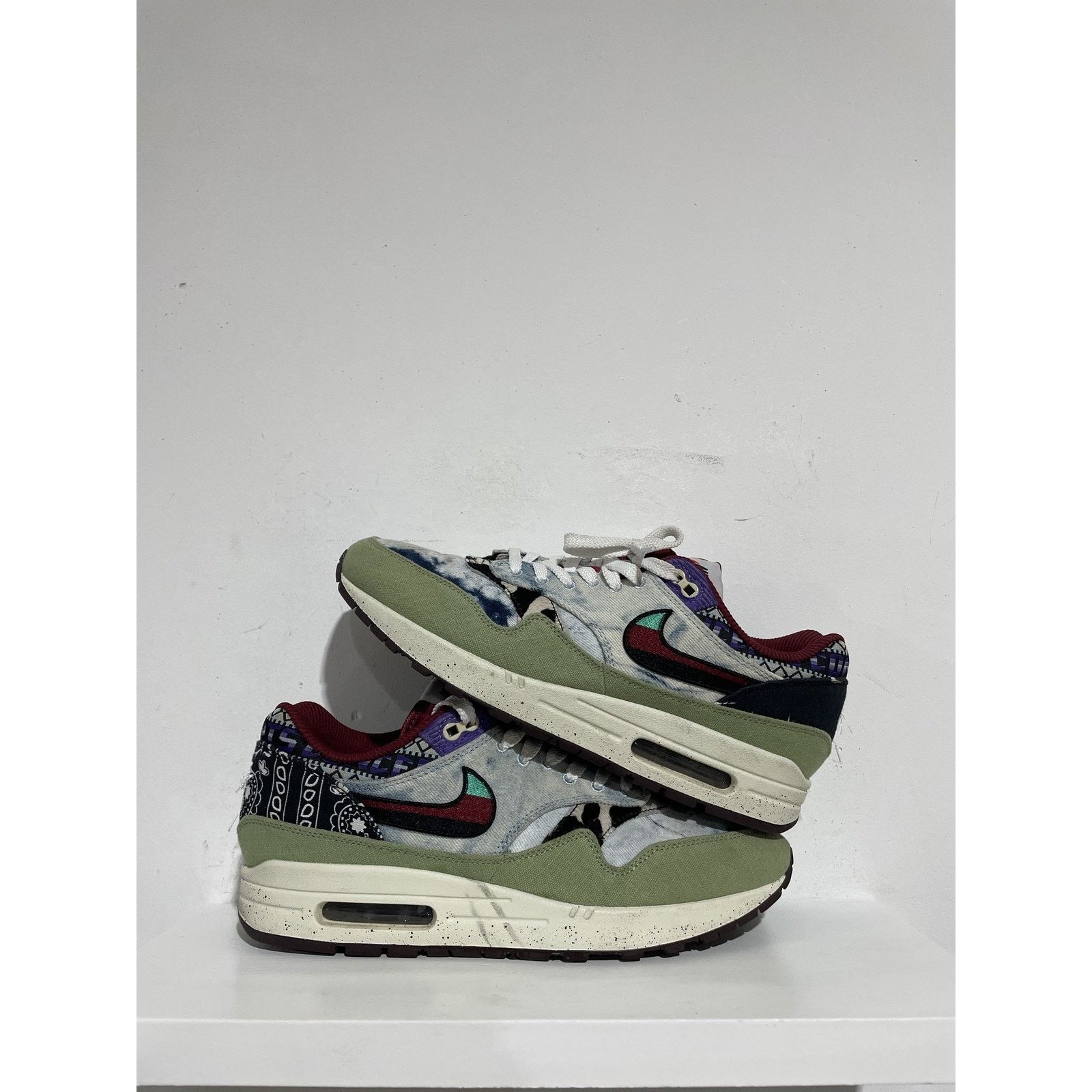 Nike AIR MAX 1 SP CONCEPTS MELLOW SIZE 10.5 PREOWNED Size US 10.5 / EU 43-44 - 1 Thumbnail