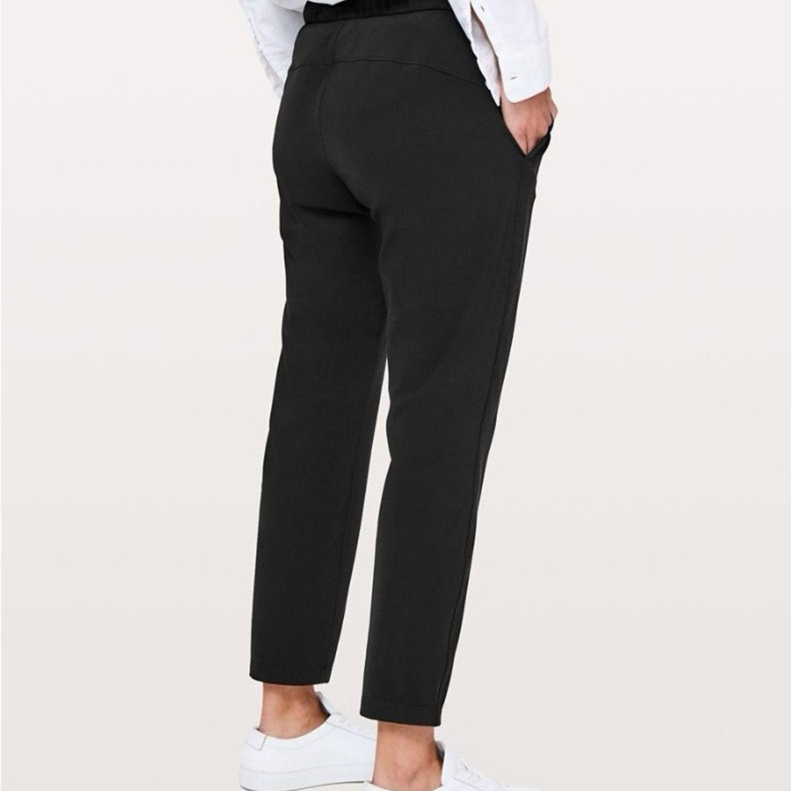 Lululemon Lululemon On The Fly 7/8 Length Pant Womens Size 4 Black Size 27" / US 4 / IT 40 - 3 Thumbnail