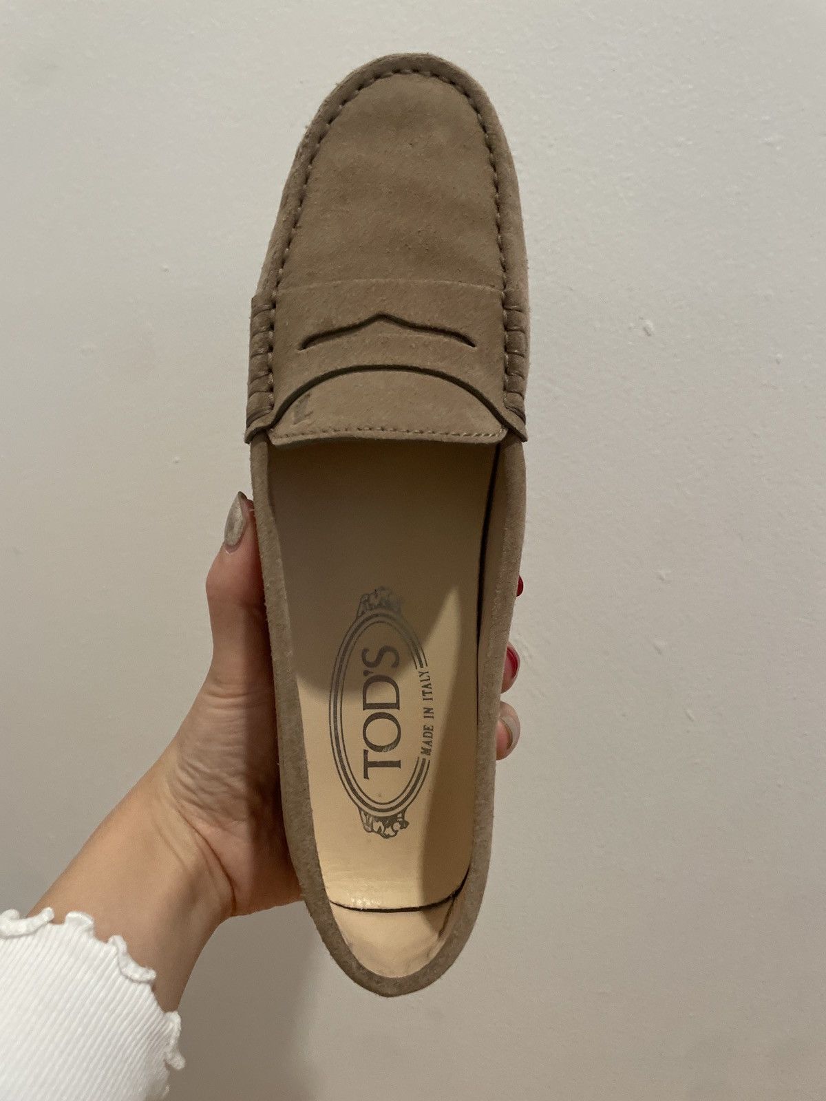 Tod's Tod's Gommino Driving Shoe size 35 (Italian sizing) Size US 5 / IT 35 - 4 Thumbnail