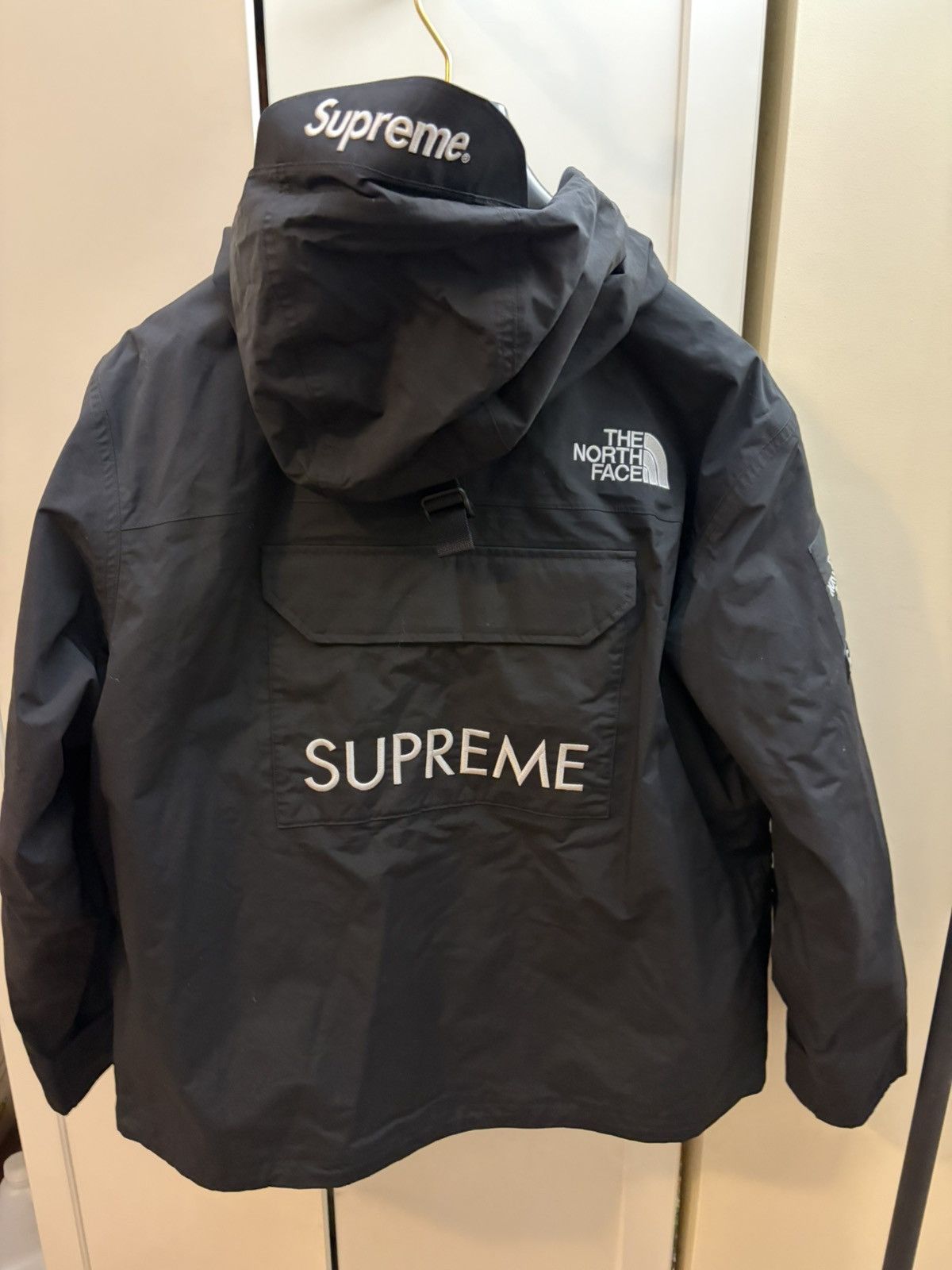 Supreme × The North Face Supreme The North Face Cargo Jacket Size US M / EU 48-50 / 2 - 4 Thumbnail
