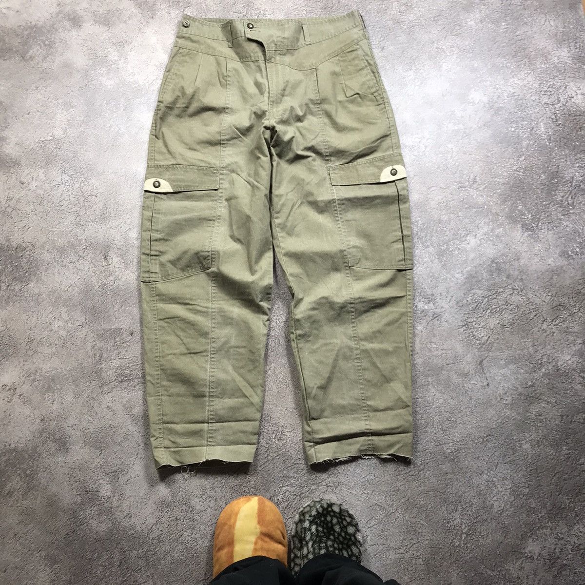Vintage Vintage Y2K Baggy Cargo Pants Distressed Streetwear Khaki 36 Size US 36 / EU 52 - 2 Thumbnail