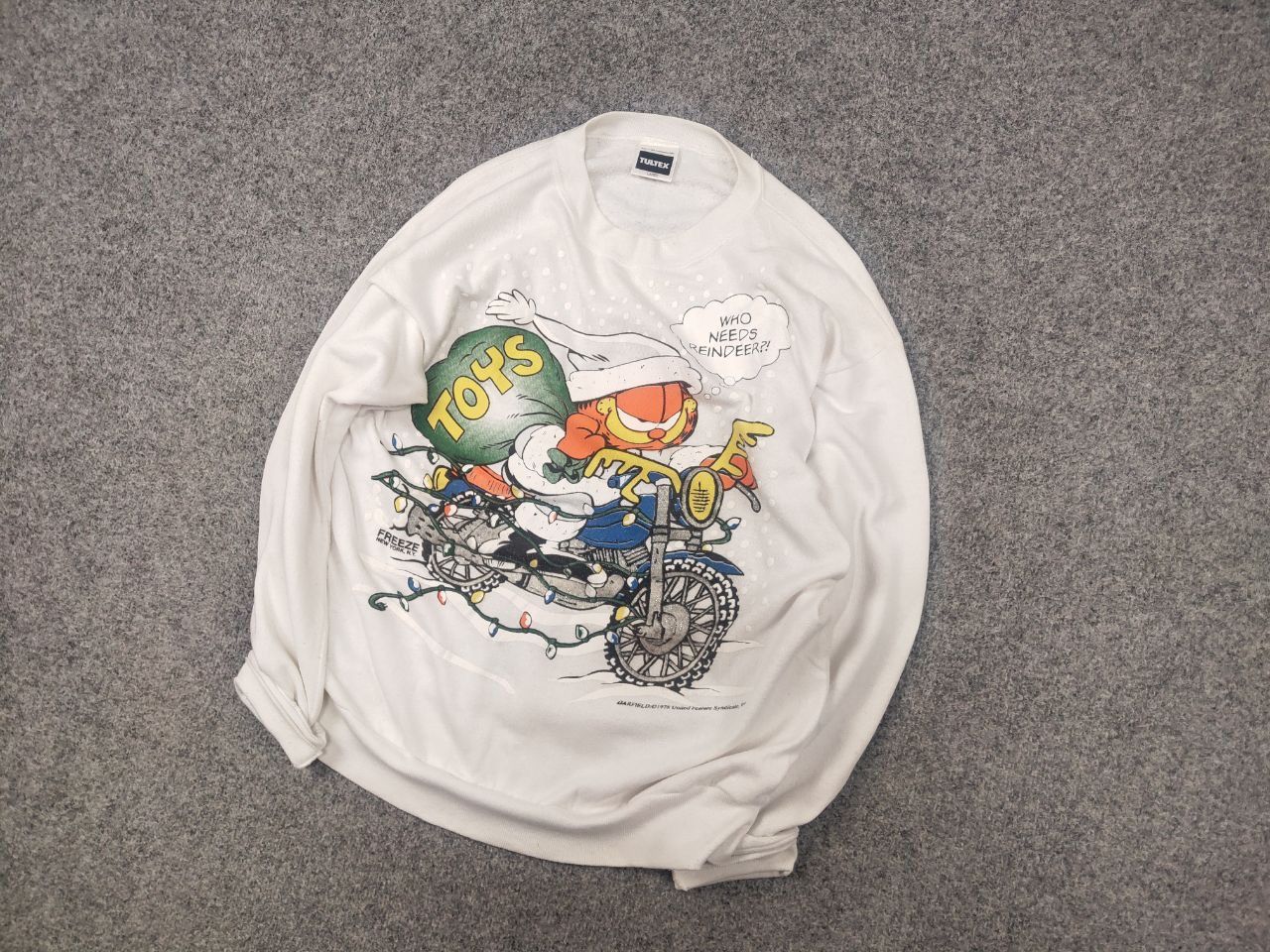 Tultex Rare Vintage 1978's Garfield Printed Logo Freeze Sweatshirt Size US L / EU 52-54 / 3 - 3 Thumbnail