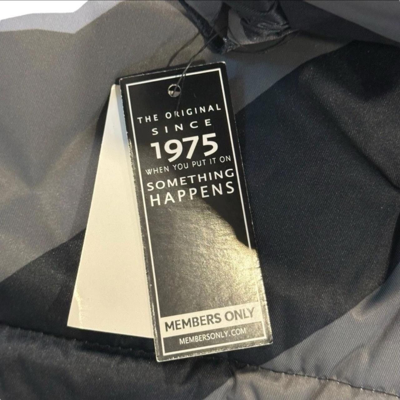 Members Only MEMBERS ONLY SPACE ASTRONAUT NASA HOODED PUFFER JACKET//COAT Size US L / EU 52-54 / 3 - 3 Thumbnail