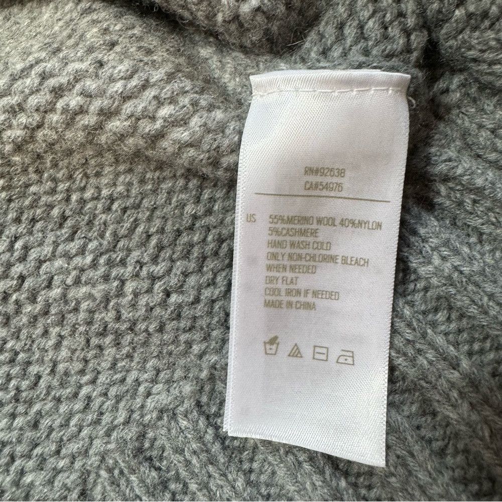 Fossil Fossil Wool Cashmere Blend Grey Beaded Sweater Size S Size S / US 4 / IT 40 - 8 Thumbnail