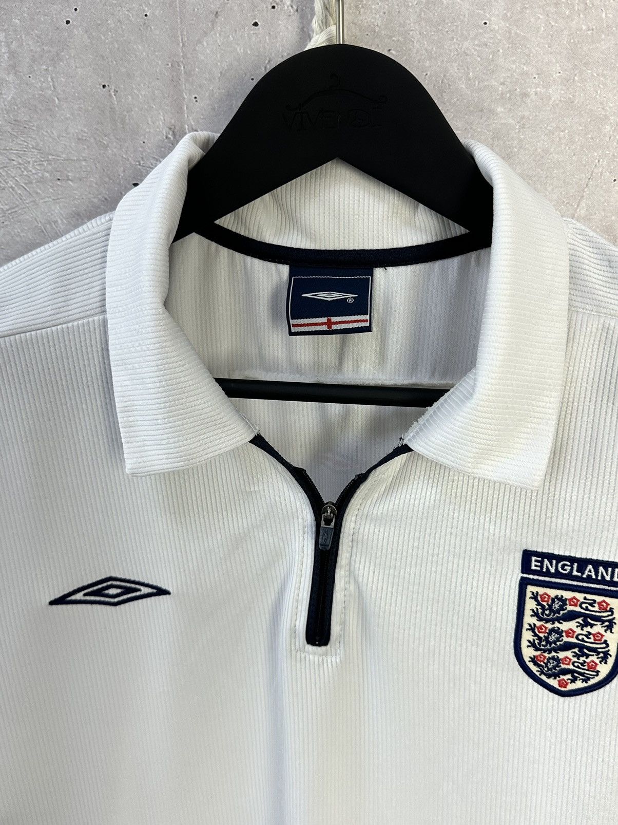 Umbro Vintage Umbro England White Soccer Jersey Size US XL / EU 56 / 4 - 4 Thumbnail