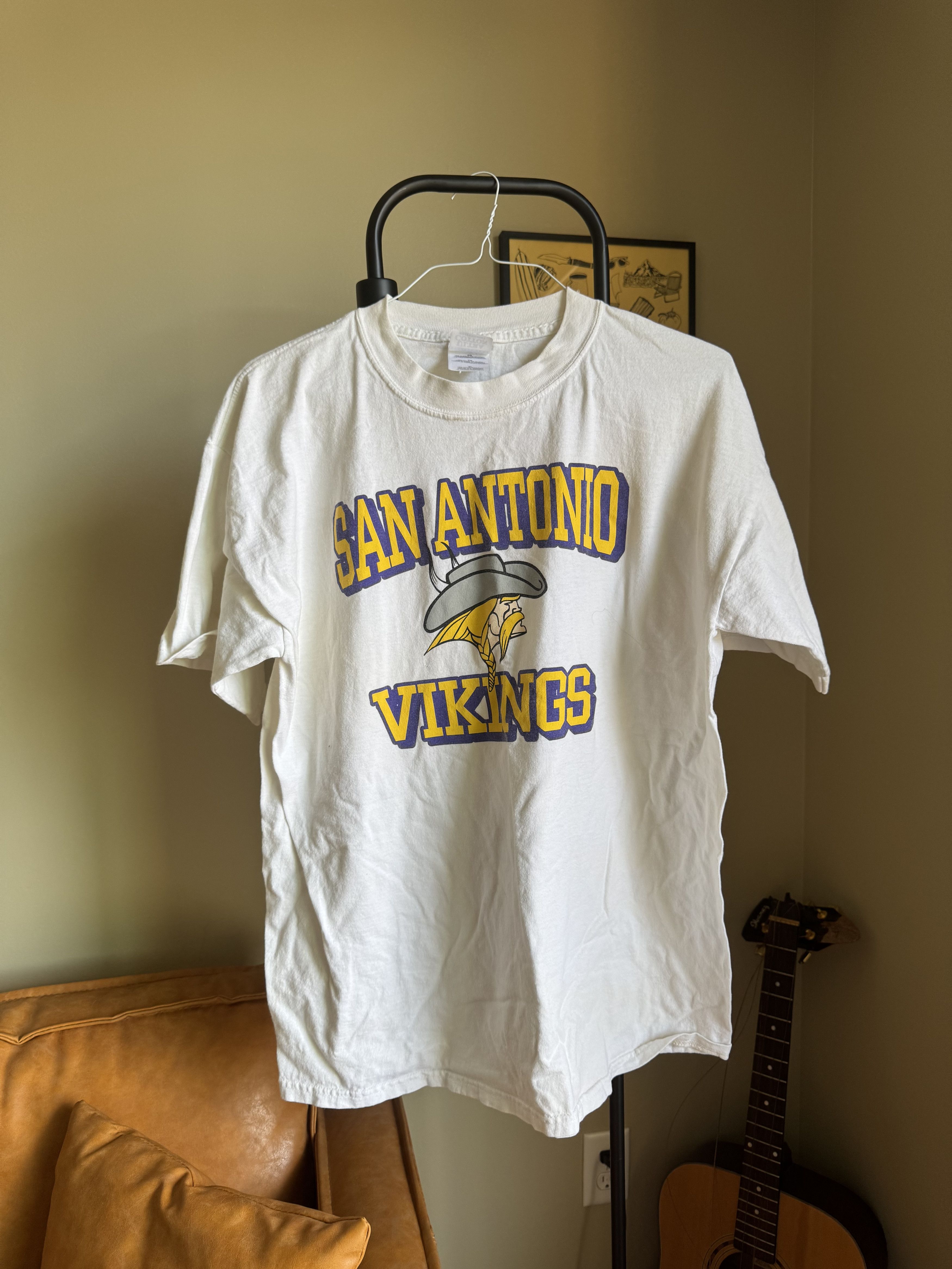 Vintage Vintage San Antonio Vikings Tee - White - XL Size US XL / EU 56 / 4 - 1 Thumbnail