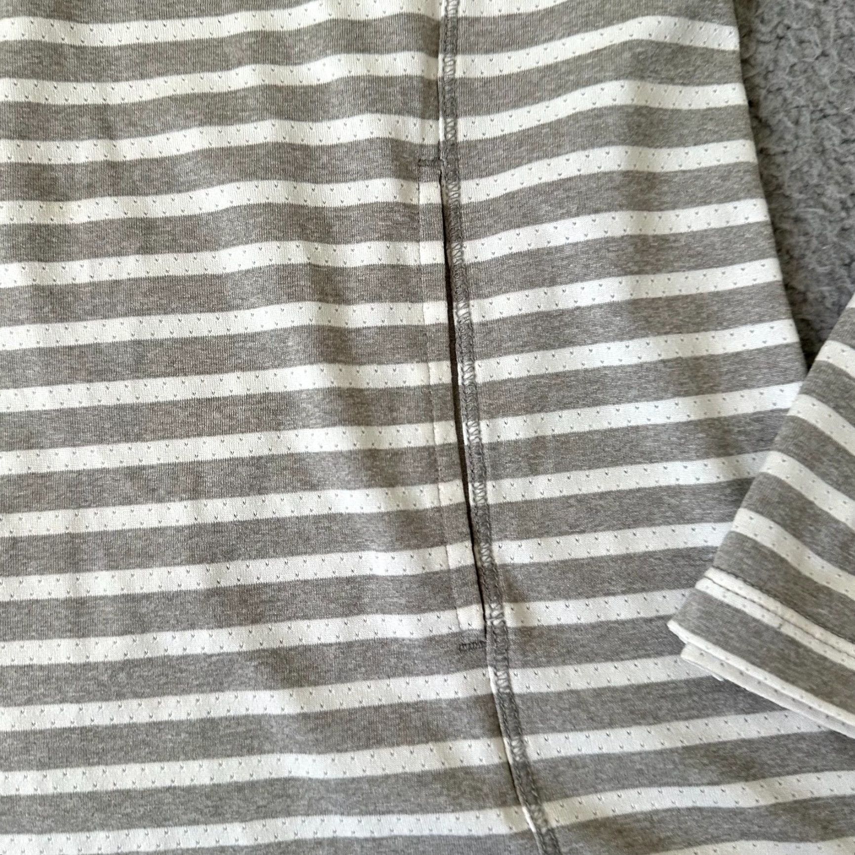 Eddie Bauer VINTAGE Eddie Bauer Hoodie Womens Small White Gray Travex Pullover Polyester Ladies Size S / US 4 / IT 40 - 3 Thumbnail