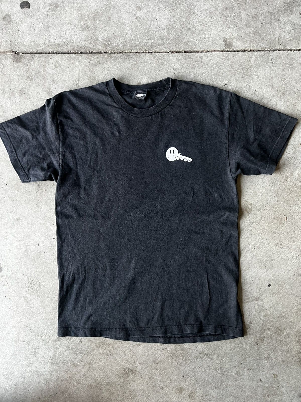 FTP x UNDEFEATED T-Shirt