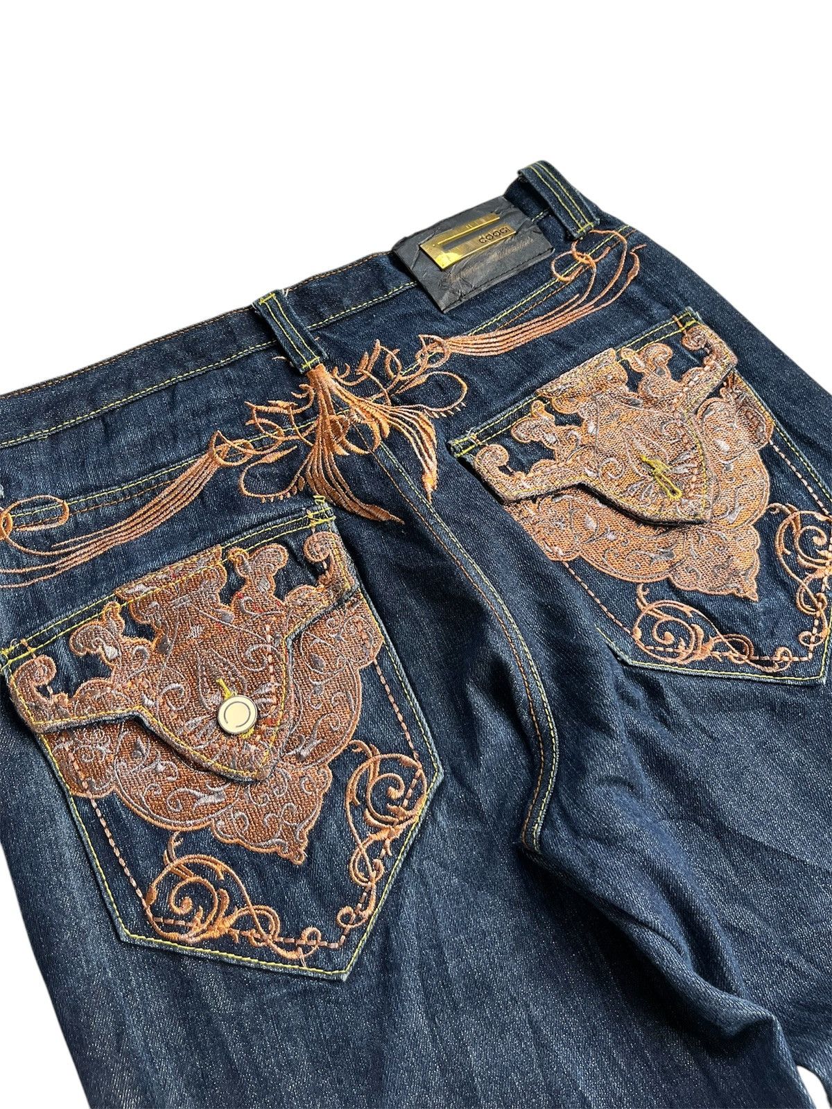 Coogi Coogi Tribal baggy style Size US 33 - 4 Thumbnail