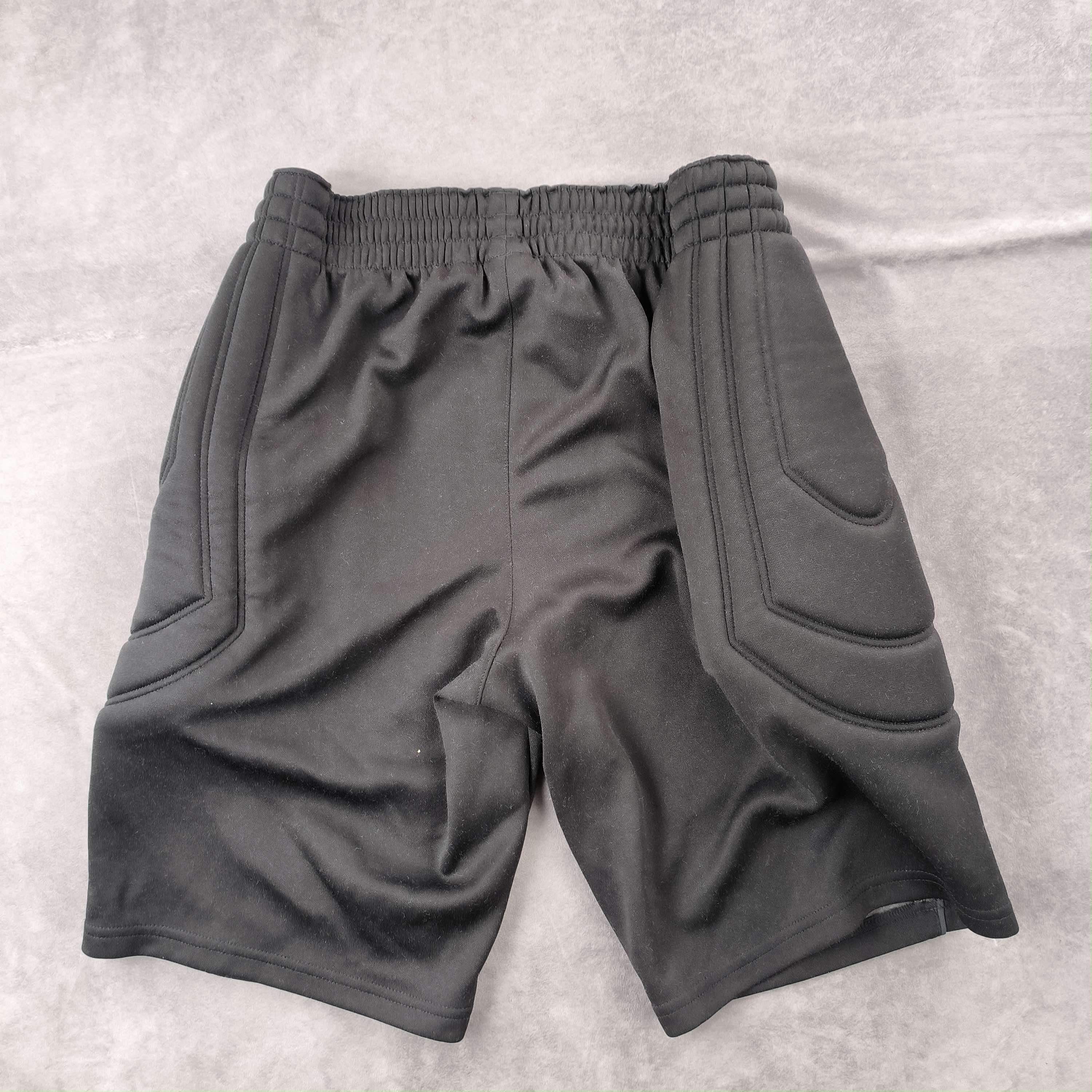 Puma Stuttgart Puma padded football shorts size M Size US 32 / EU 48 - 2 Thumbnail