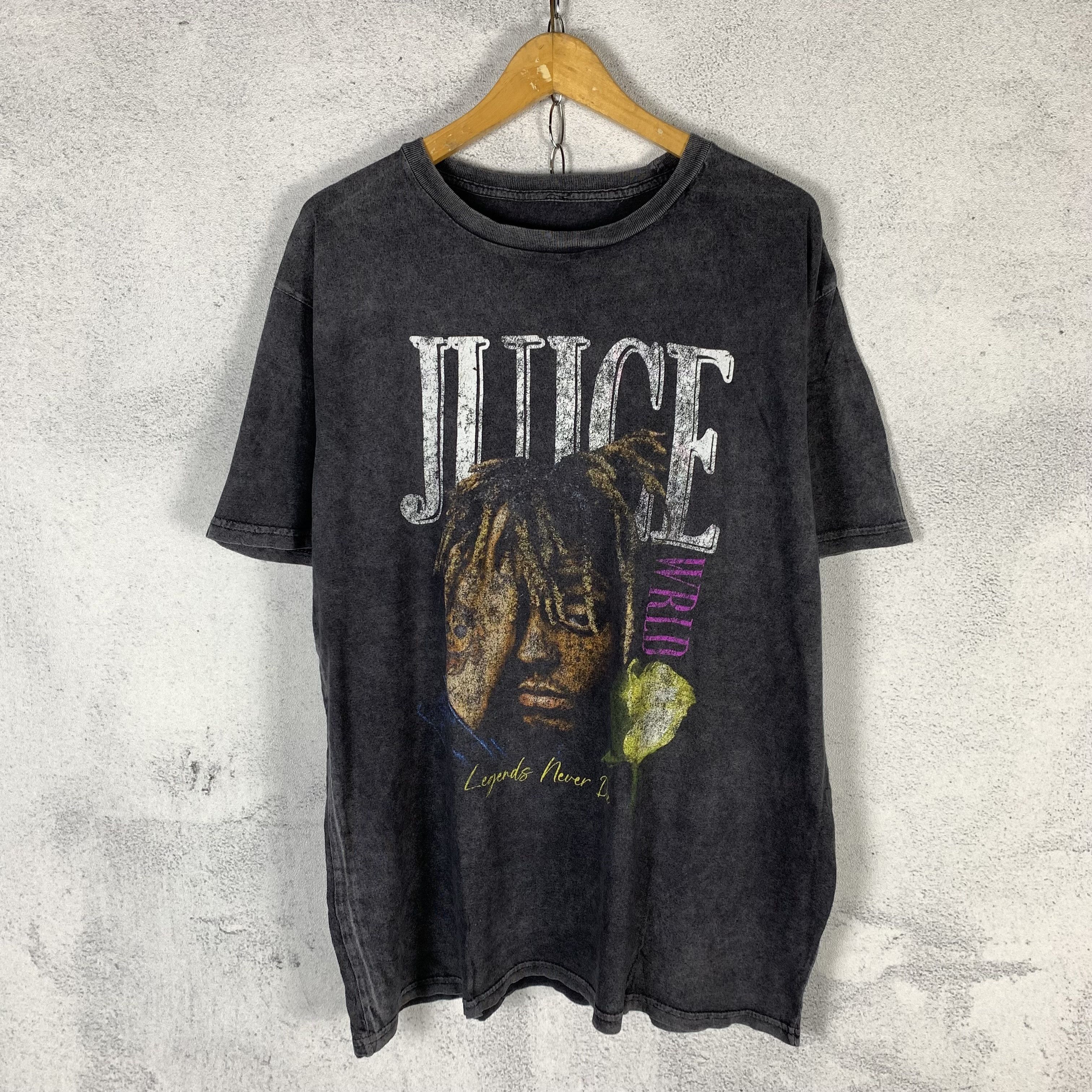 Band Tees Juice Wrld Legends Never Die Tshirt Size US L / EU 52-54 / 3 - 1 Thumbnail