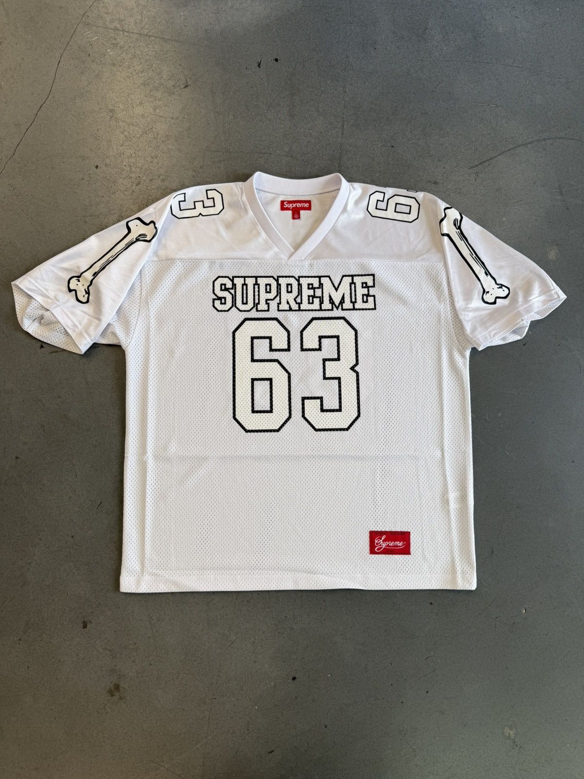 シャツ Supreme Bandana Football Jersey WHITE Supreme Bandana White Football Jersey – WyCo Vintage Broadway