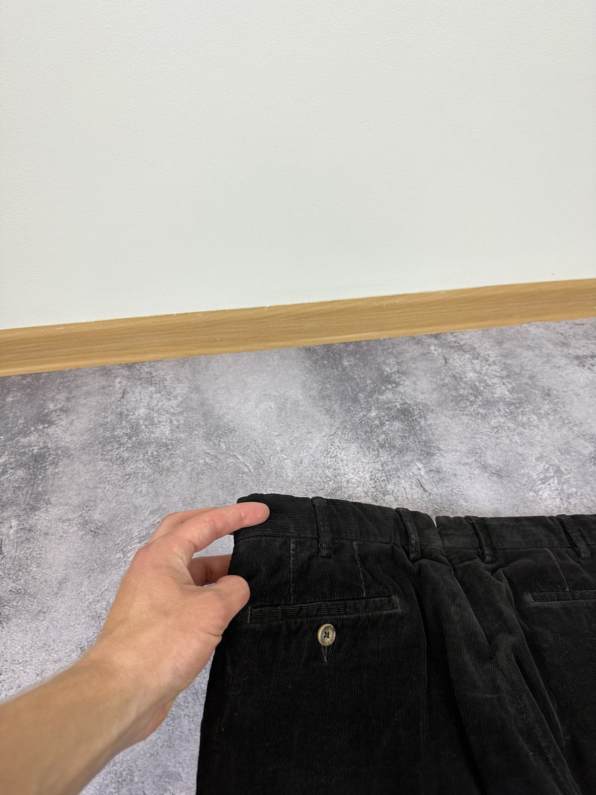 Burberry Vintage Burberry Black Corduroy Luxury Velvet Designer Pants Size US 34 / EU 50 - 10 Thumbnail