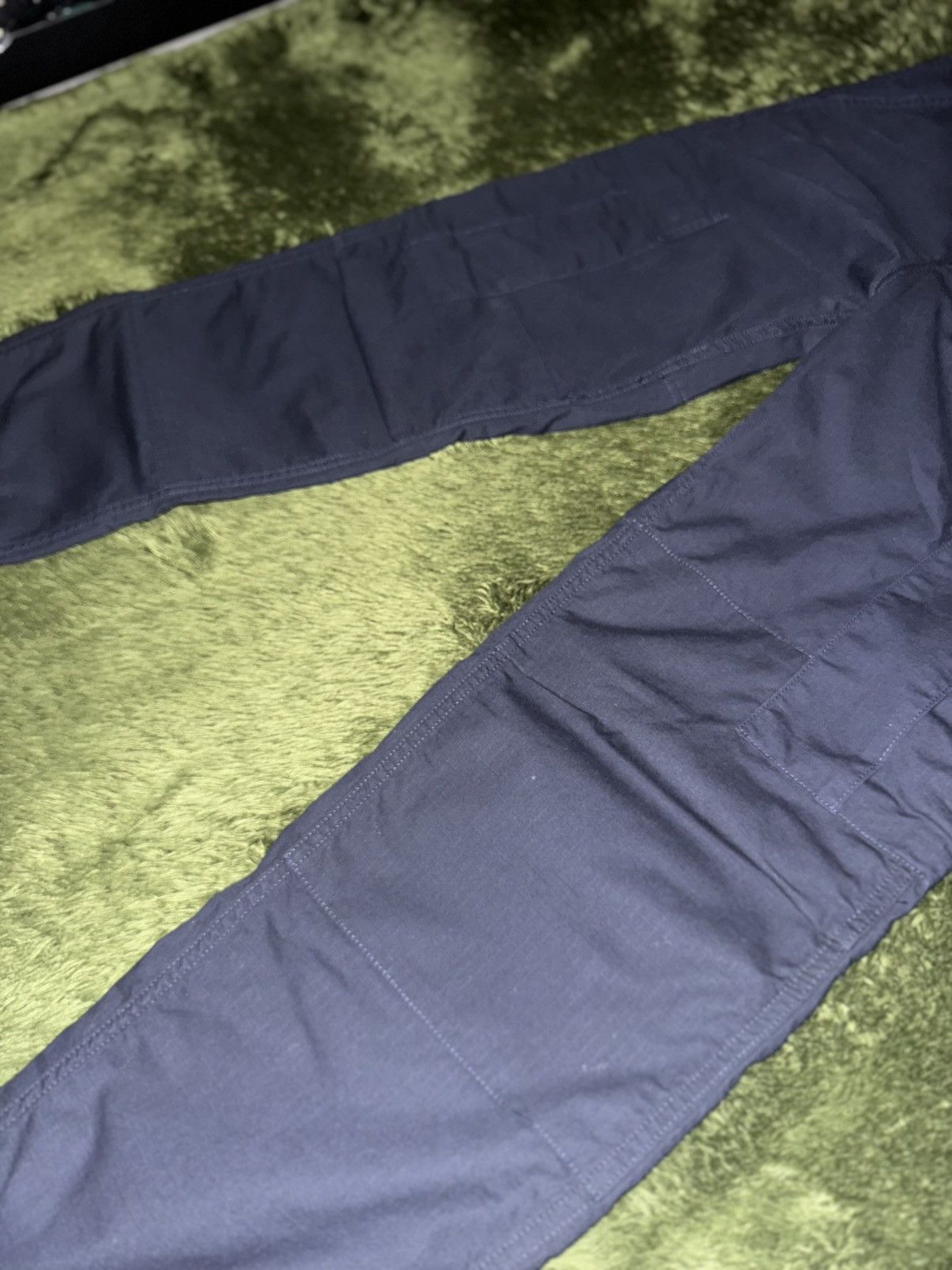 Carhartt Wip [30X32] Carhartt WIP Loose Fit Ripstop Cargo Pants Navy Size US 30 / EU 46 - 6 Thumbnail