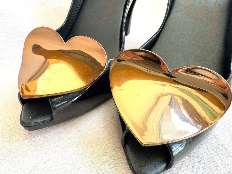 Vivienne Westwood Vivienne Westwood Black love high heels Size US 7.5 / IT 37.5 - 7 Thumbnail