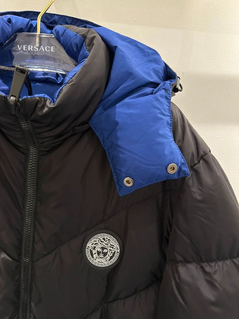 Versace Versace Wearing a gray goose down jacket on both sides Size US S / EU 44-46 / 1 - 5 Thumbnail