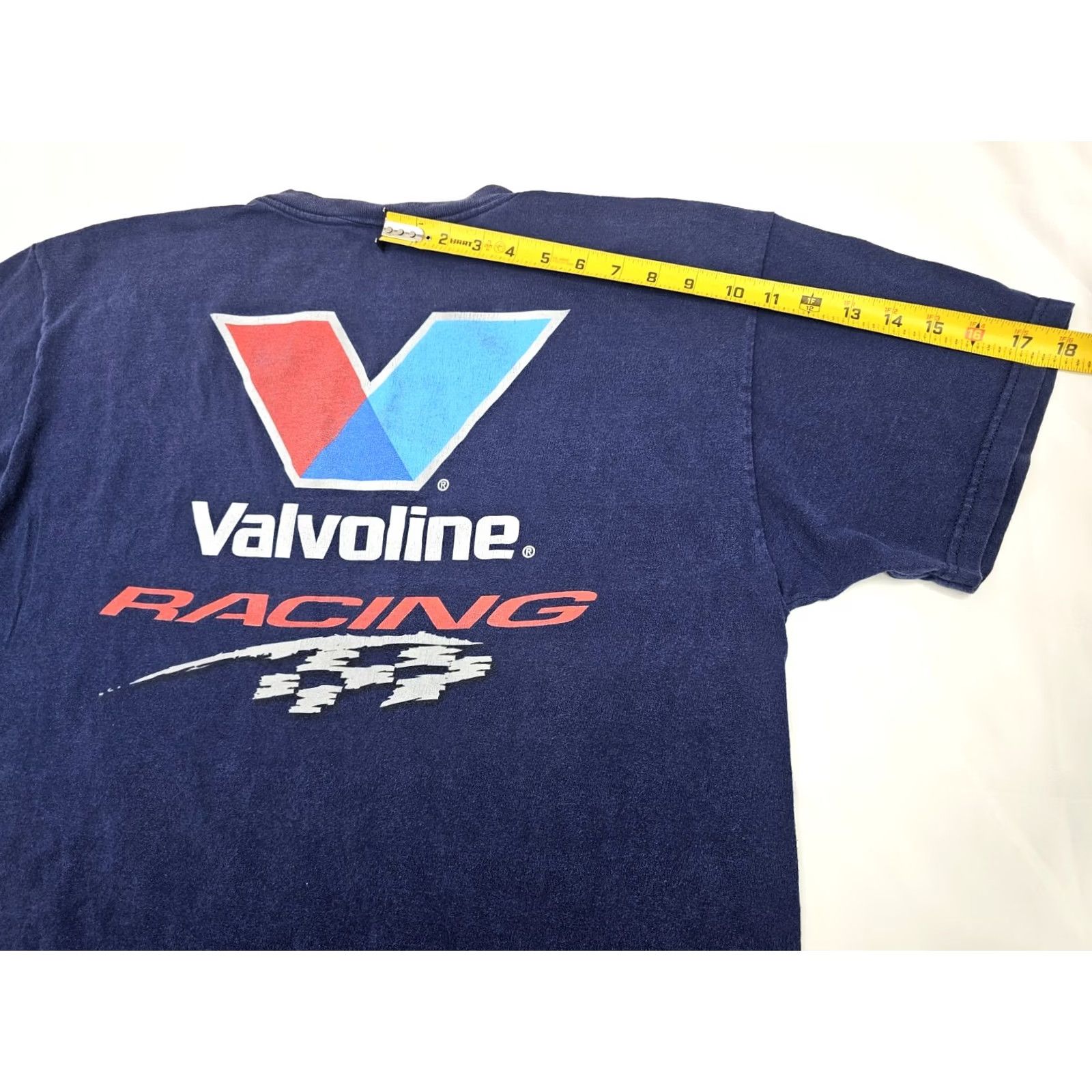 Gildan VINTAGE NASCAR Scott Riggs #10 Valvoline Racing T-Shirt Men XL Blue - Fruit of the Loom Graphic Print Shirt Men's Racing 2005 Size US XL / EU 56 / 4 - 8 Thumbnail