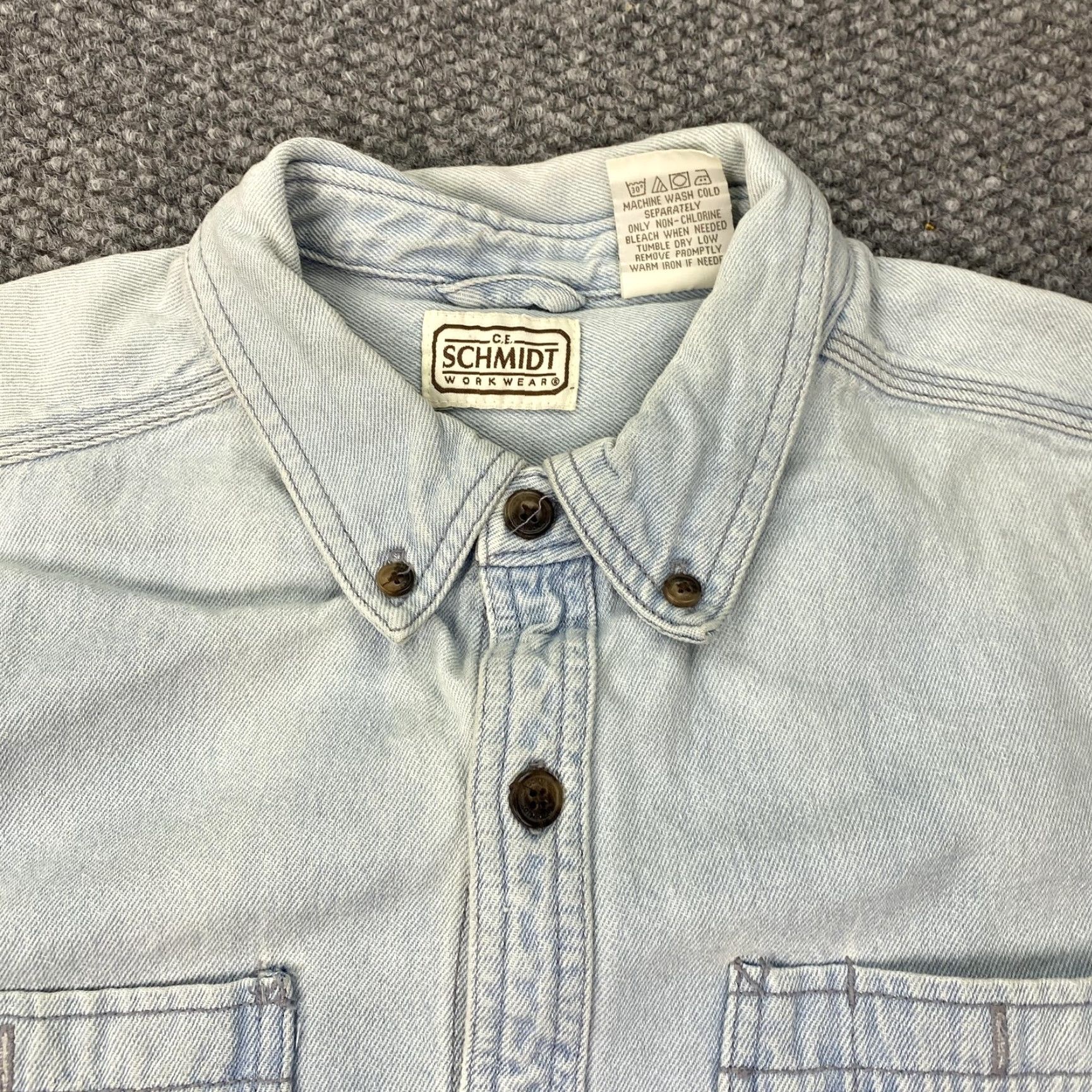 CO C.E. Schmidt Workwear Denim Shirt Men's Large Light Wash Button Up with Denver CO Patch Size US L / EU 52-54 / 3 - 3 Thumbnail