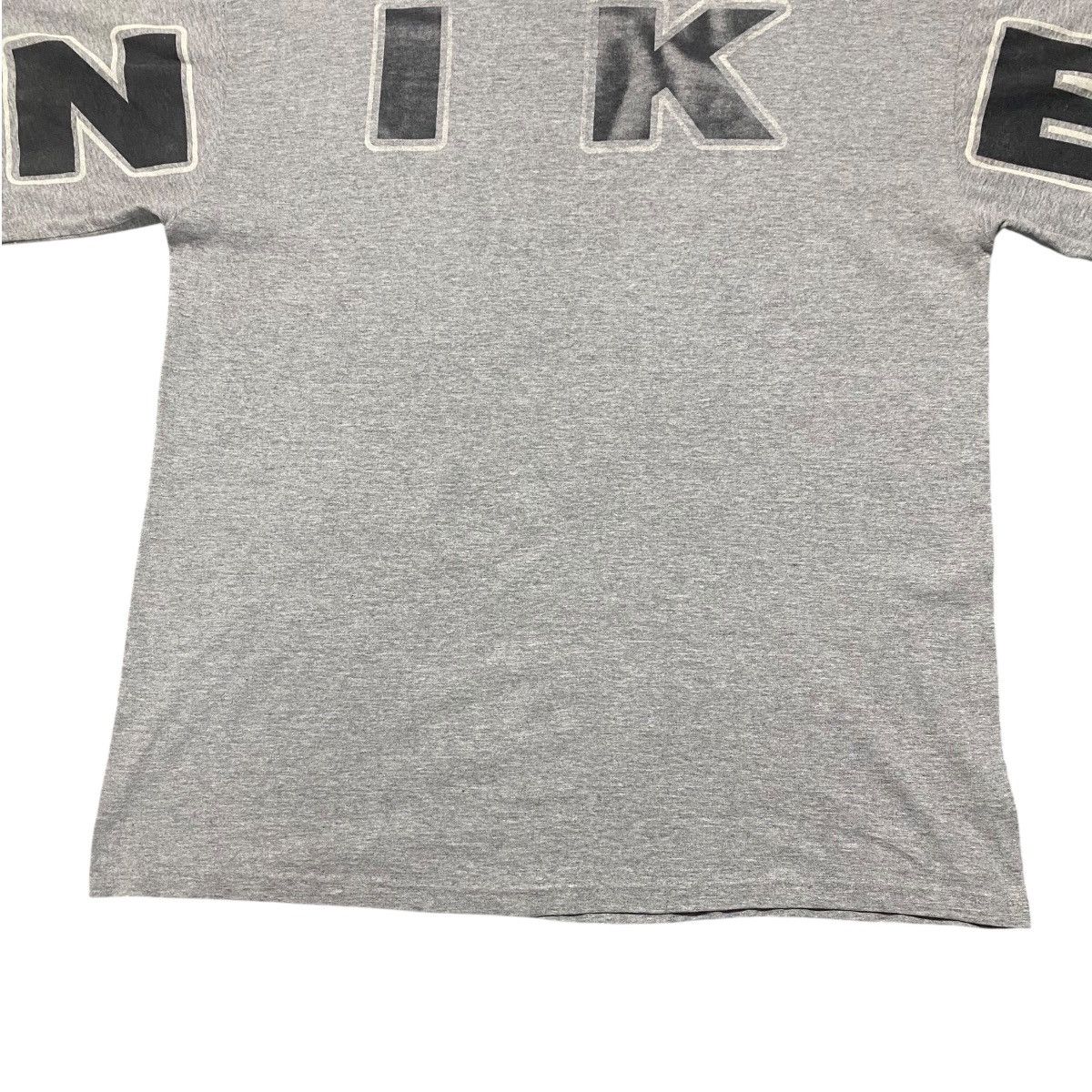 Vintage Vintage 90s Nike Shirt Spellout Backhit Size US L / EU 52-54 / 3 - 11 Thumbnail