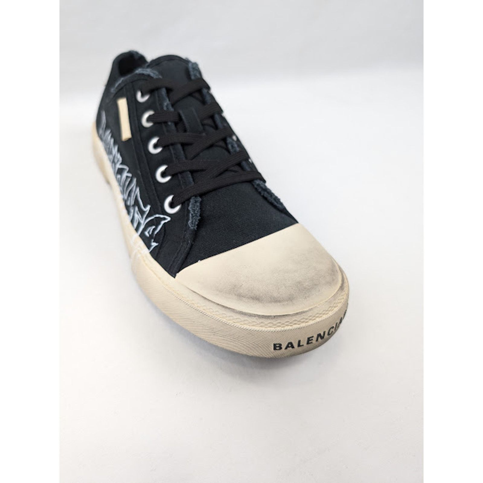 Balenciaga o1rshd1 Q:3 / Paris Low-Top Sneakers in Black/White Size US 11 / EU 44 - 6 Thumbnail