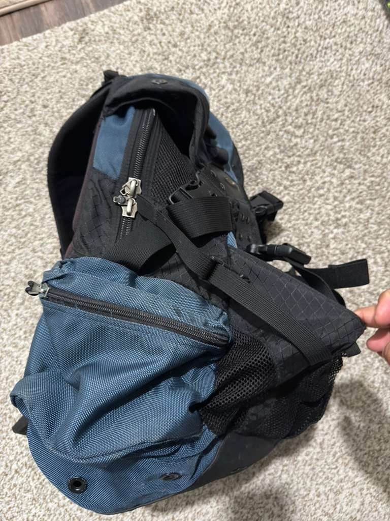 Oakley Vintage OAKLEY ICON Backpack Rucksack Tactical Bag Size ONE SIZE - 4 Thumbnail