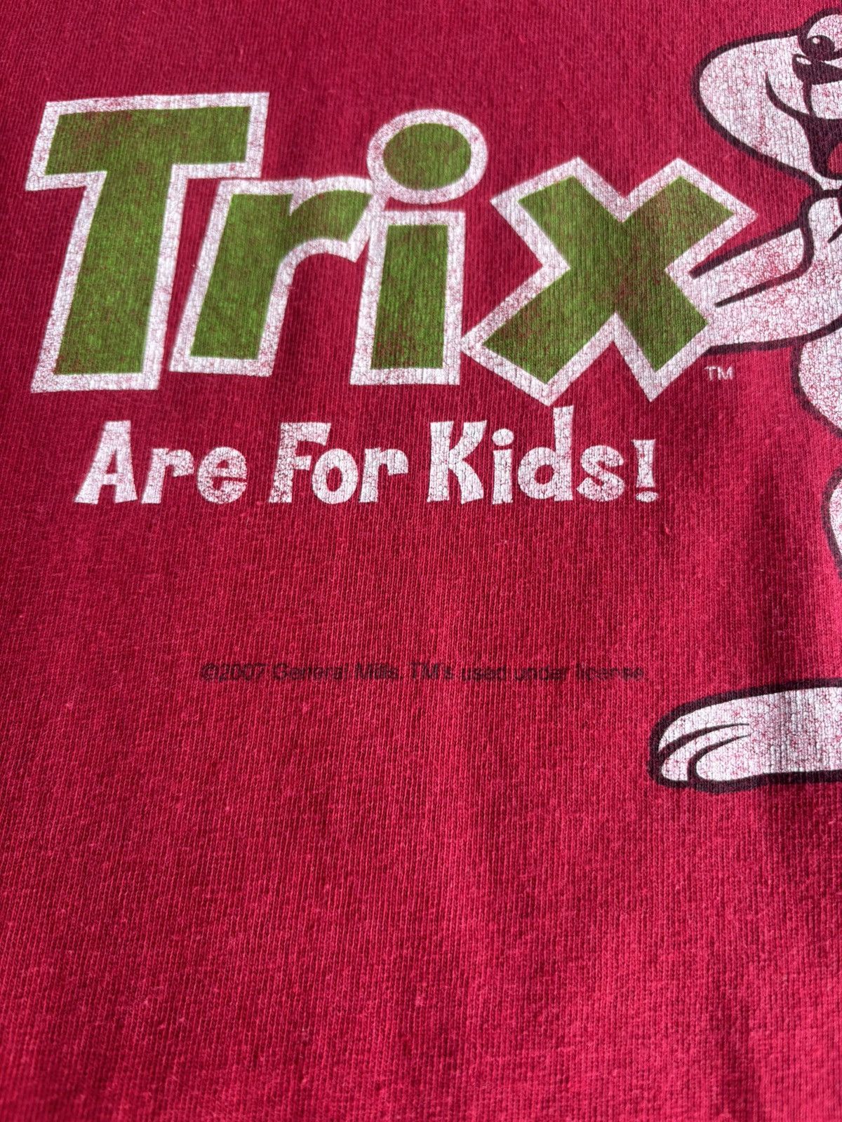 Vintage Crazy Trix Cereal Faded Red Boxy Faded Humor Rabbit Tee Size US L / EU 52-54 / 3 - 4 Thumbnail