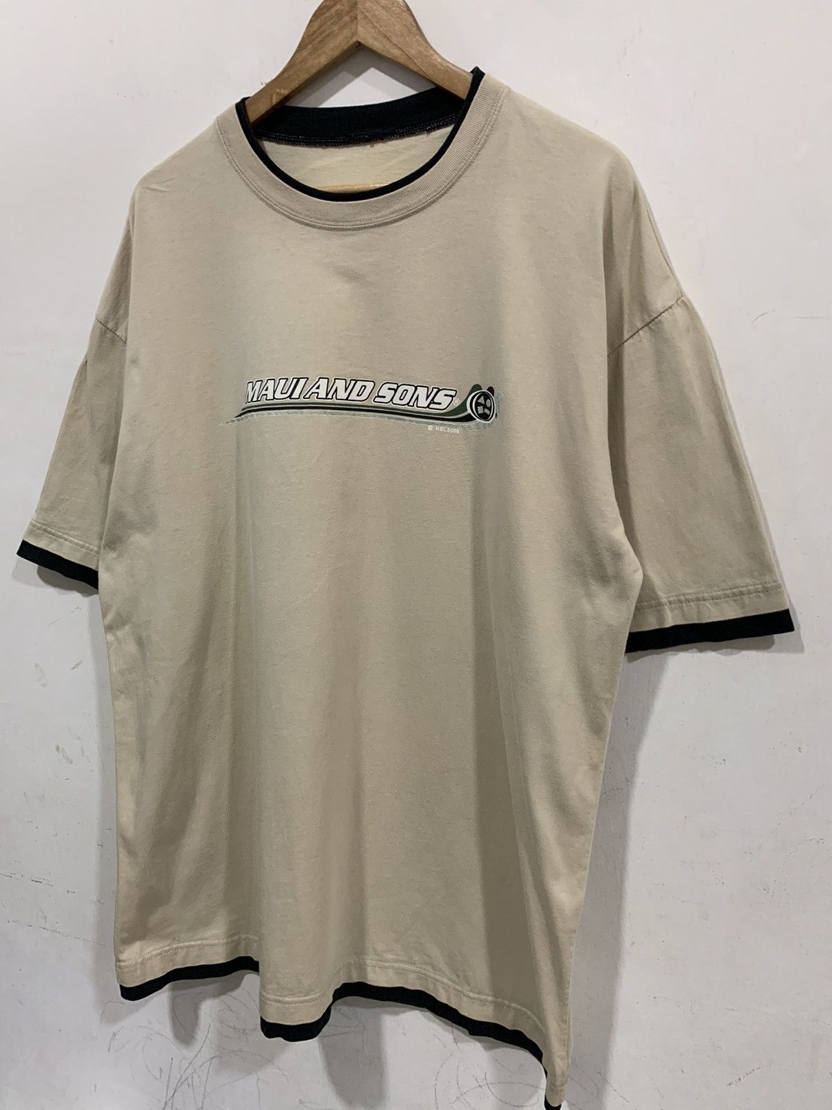 Maui and Sons Vintage Y2K Maui & Sons Logo T-shirt Size US XXL / EU 58 / 5 - 2 Thumbnail