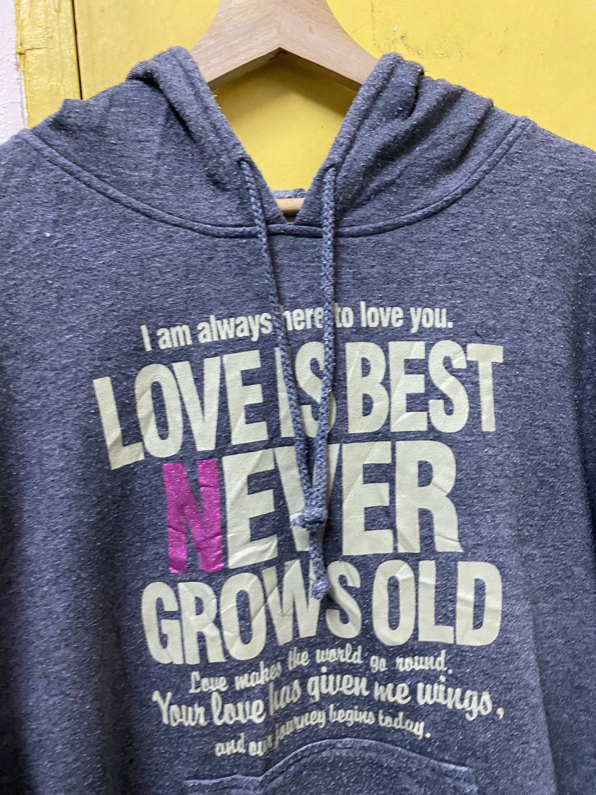 The Unbranded Brand Love is Best Hoodie Gray Colour Size US L / EU 52-54 / 3 - 4 Thumbnail