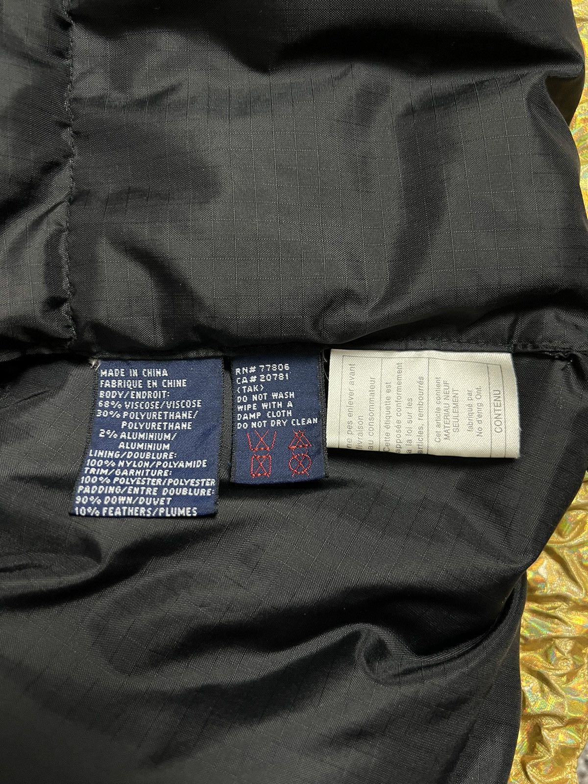 Tommy Hilfiger Tommy Hilfiger Rainbow Gold Puffer Jacket Expedition XL Size US XL / EU 56 / 4 - 13 Thumbnail