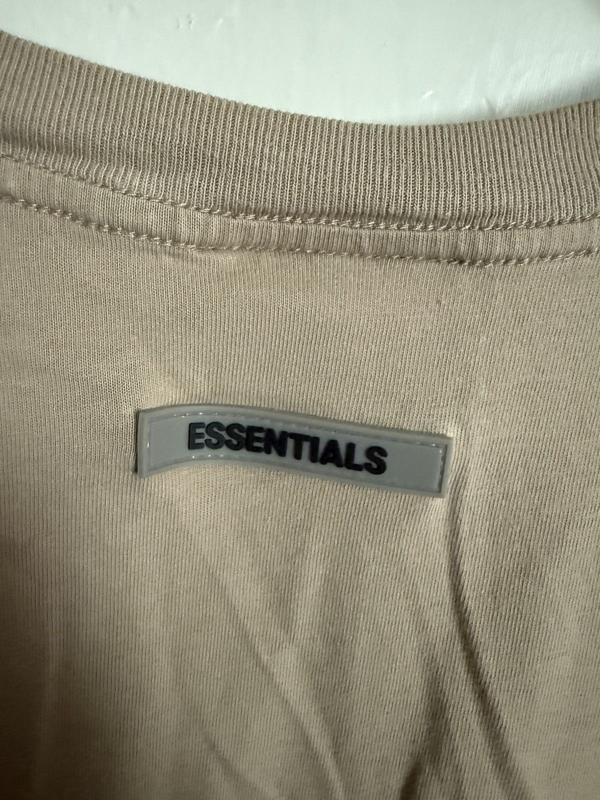 Essentials × Fear of God Essentials Fear of God SS ‘20 Tan T shirt Size US M / EU 48-50 / 2 - 4 Thumbnail