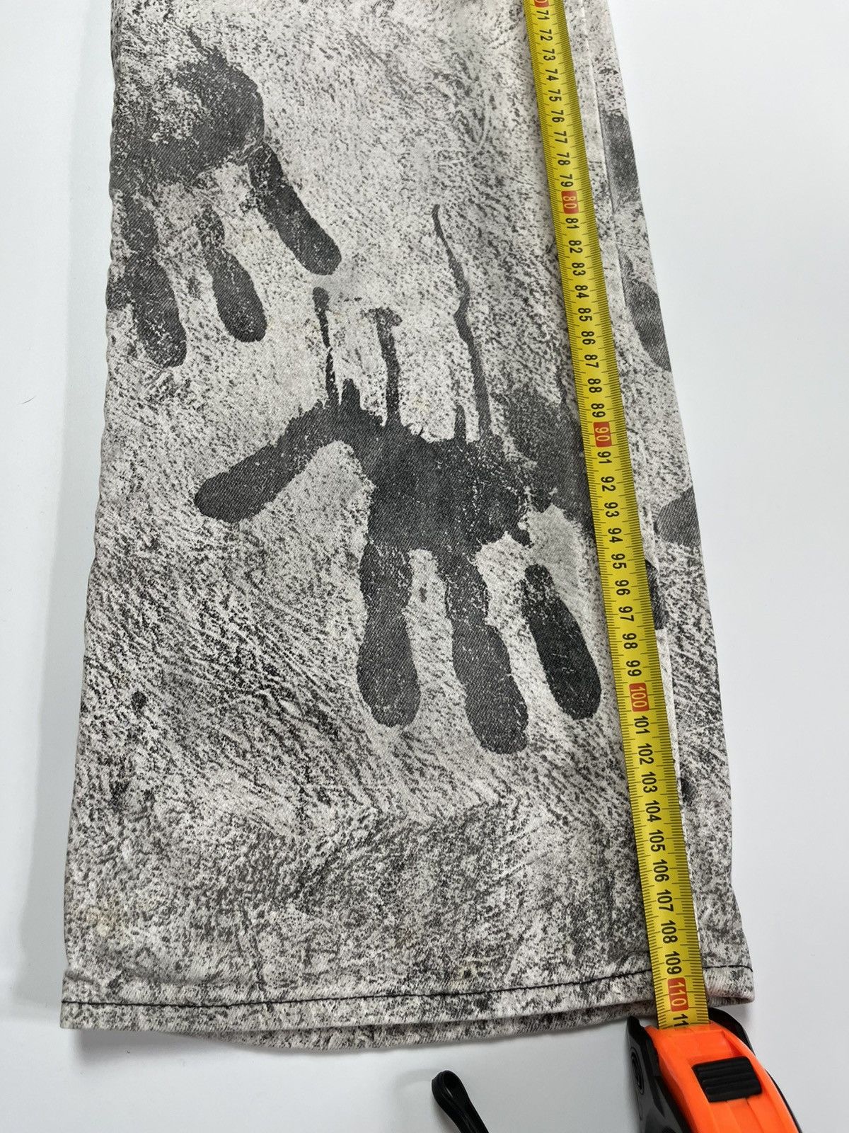 Just Cavalli Just Cavalli × Roberto Cavalli Handprint Trompe L'oeil Jeans Size 29" - 16 Thumbnail