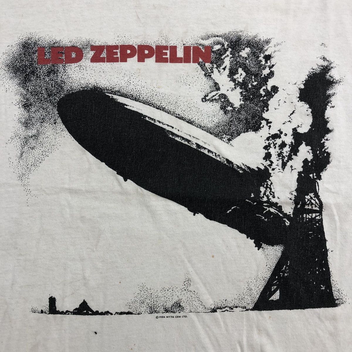 Band Tees 1980s Vintage Led Zeppelin Concert Tour Punk Rock Band Tee Size US M / EU 48-50 / 2 - 2 Thumbnail