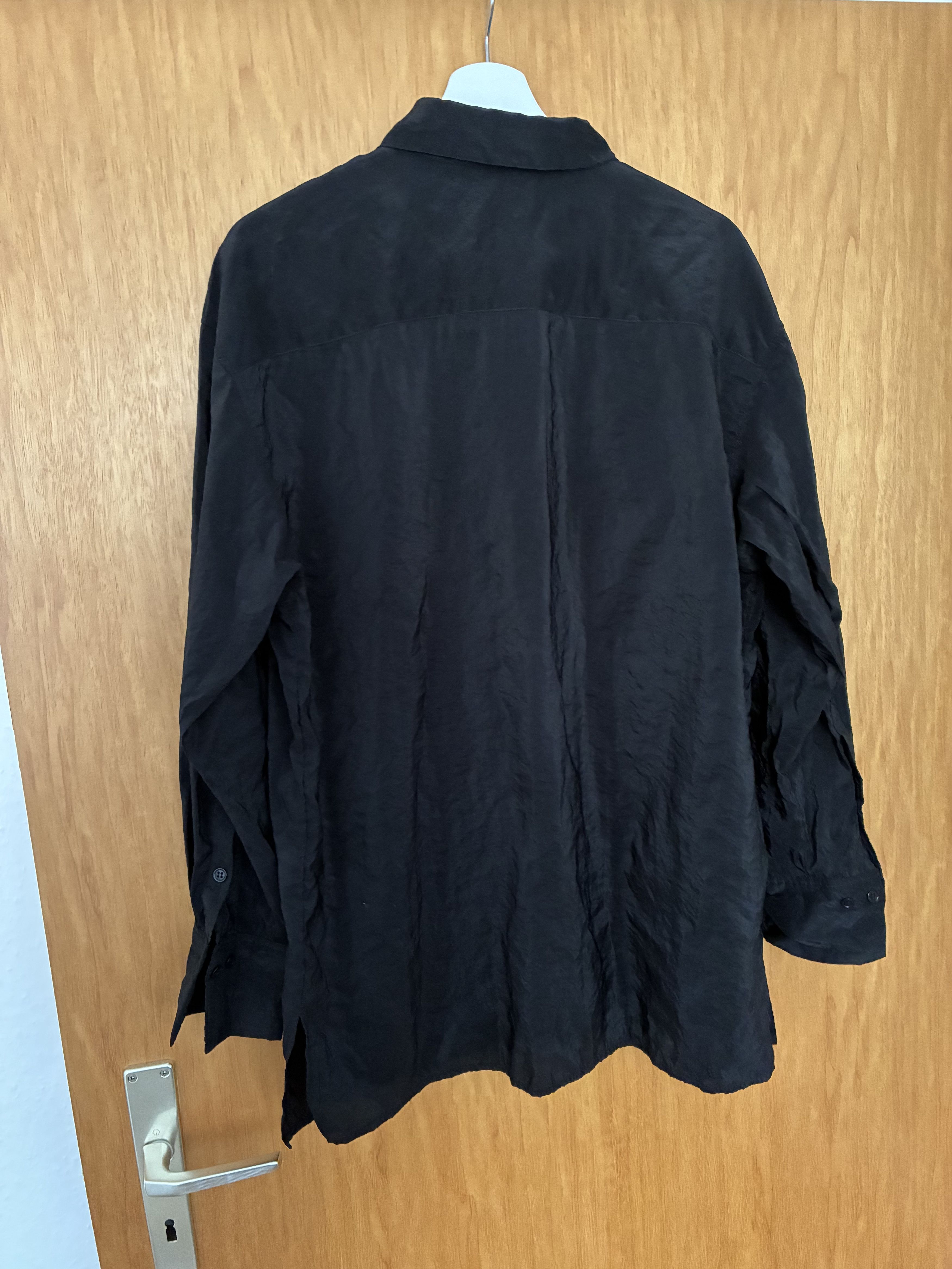 Filippa K Filippa K Sia Tech Shirt Cupro black, Size 38 Size M / US 6-8 / IT 42-44 - 2 Thumbnail