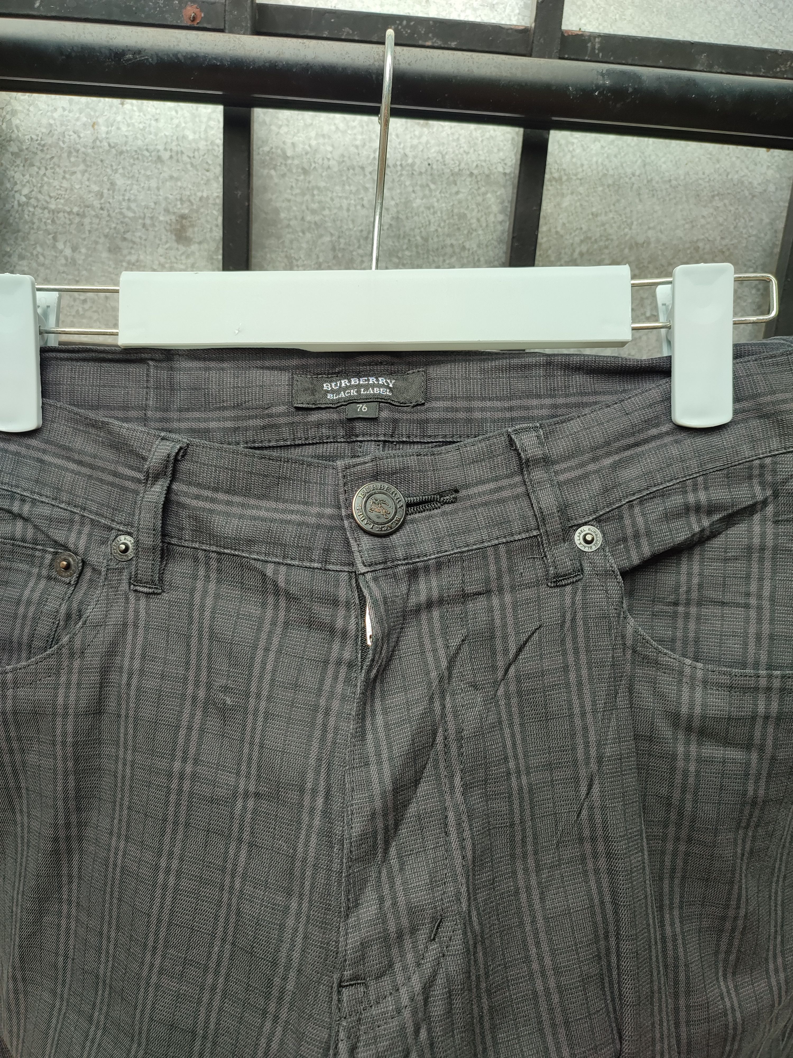 Burberry Vintage Burberry Stripe Slack Pants Size US 32 / EU 48 - 5 Thumbnail
