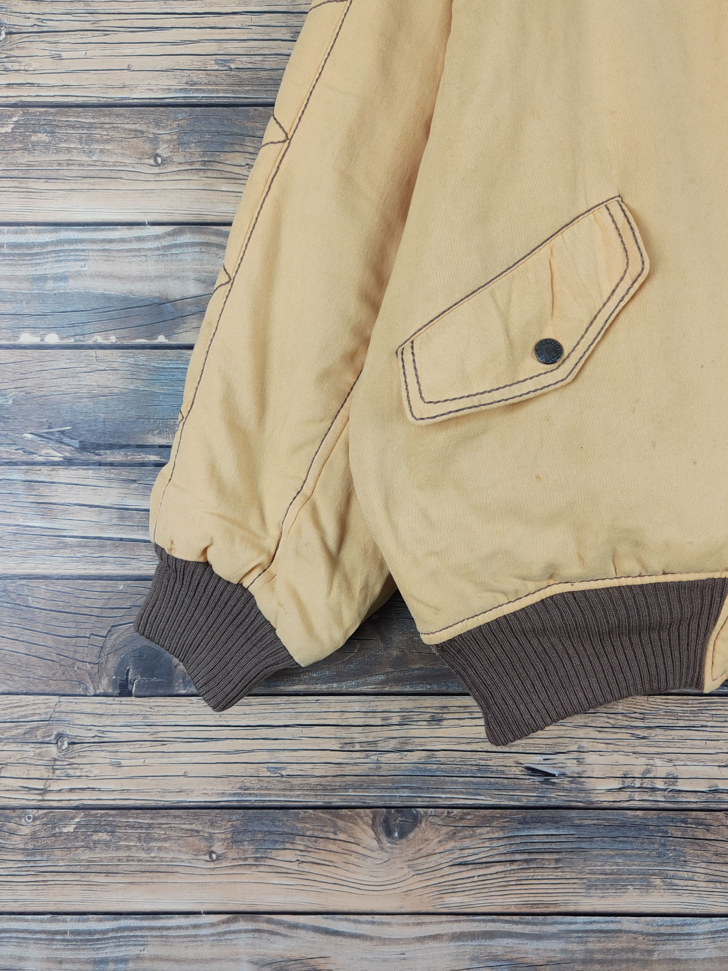 Vintage vintage italy Yellow Jackets #W1655 Size US XL / EU 56 / 4 - 4 Thumbnail