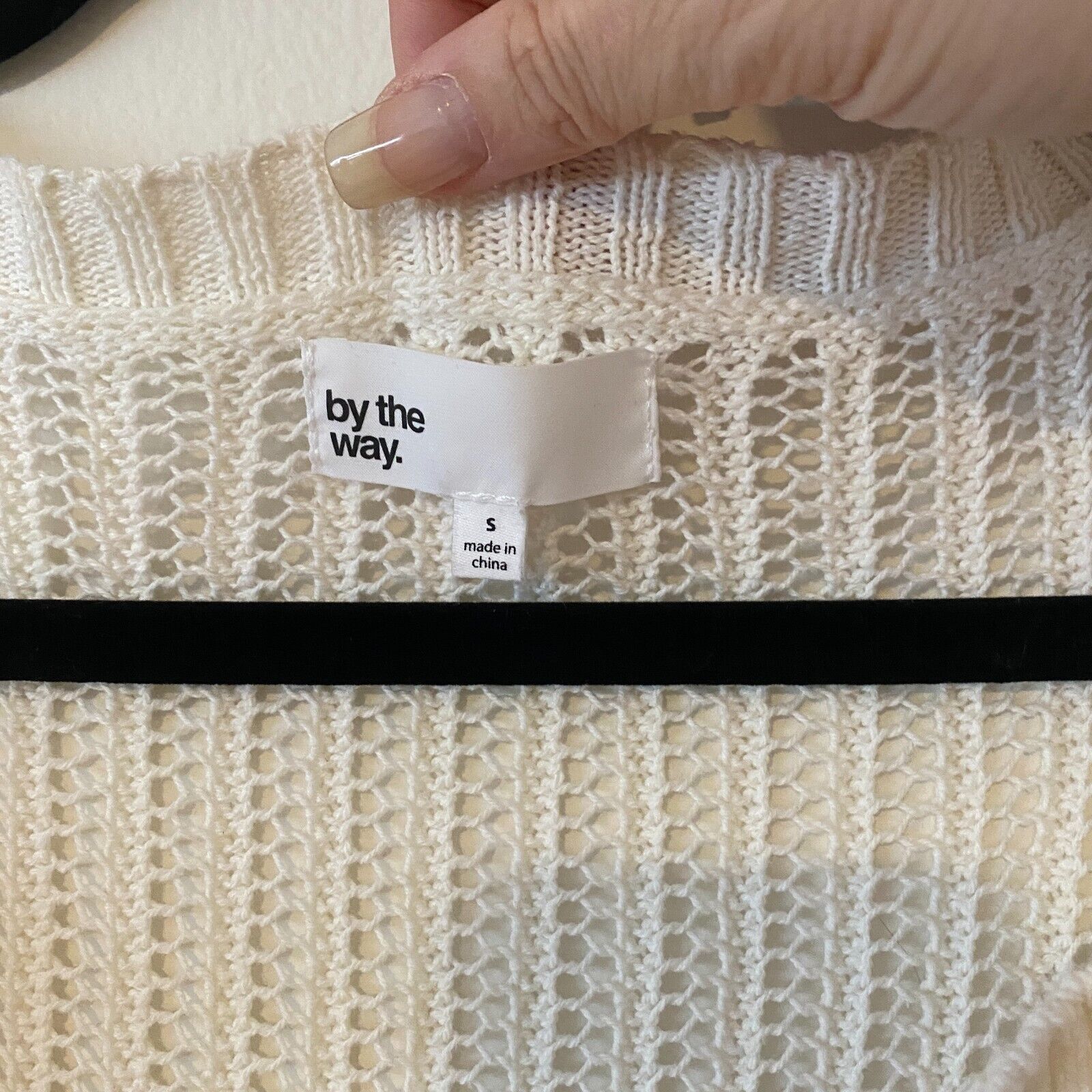 REVOLVE Revolve By The Way Ivory Pearl Sheer Knit Sweater V-Neck S Size S / US 4 / IT 40 - 6 Thumbnail