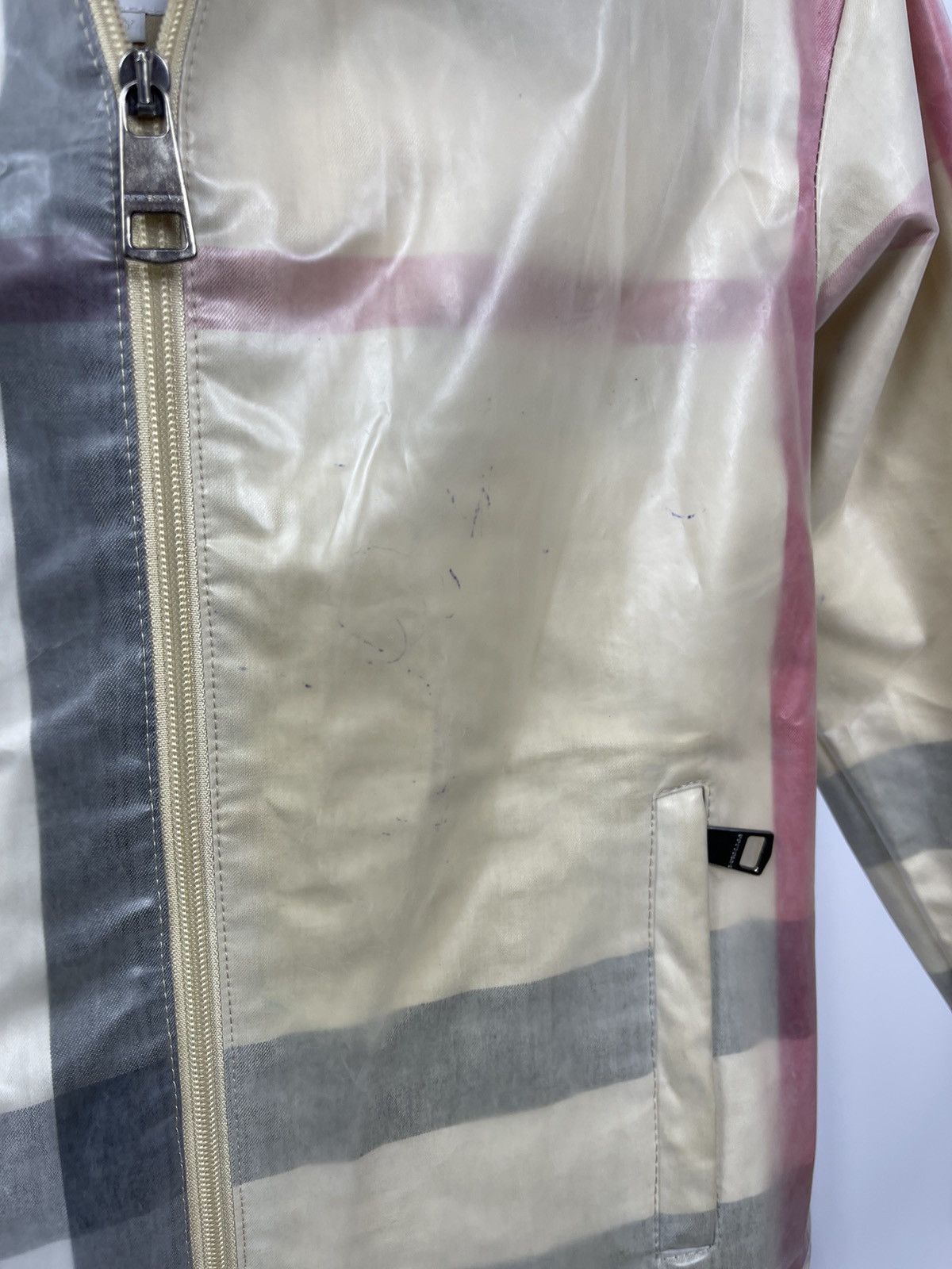 Burberry Burberry Raincoat Kids Size 9/10 Years Nova Check Luxury Size XS / US 0-2 / IT 36-38 - 3 Thumbnail