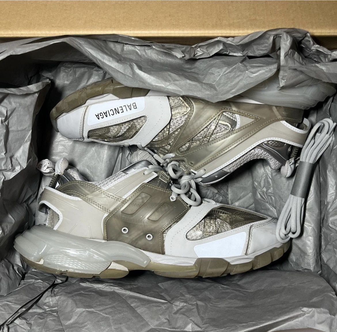 Balenciaga Balenciaga track light grey eu size 43 Size US 10 / EU 43 - 9 Thumbnail