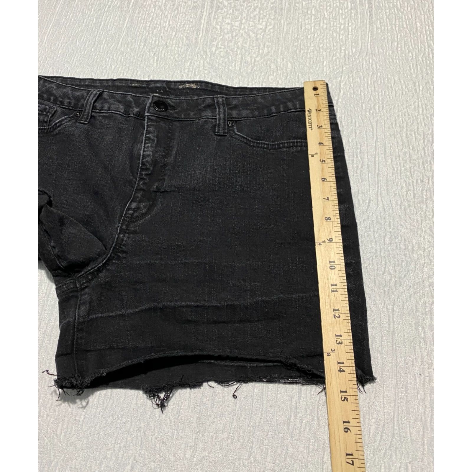 Vintage Seven7 Seven 7 Weekend Shorts Denim Cut-Off Black Women's Size 16, Jeans, Regular Waist 36 in, Zip Closure, Women, Style: Cut-Off Size 25" / US 0 / IT 36 - 6 Thumbnail