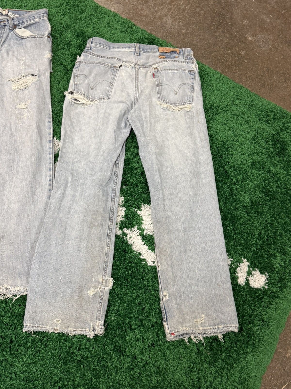 Levi's AMAZING Destroyed Vintage Levi Lot 31 30 Thrashed Distressed Size US 31 - 5 Thumbnail